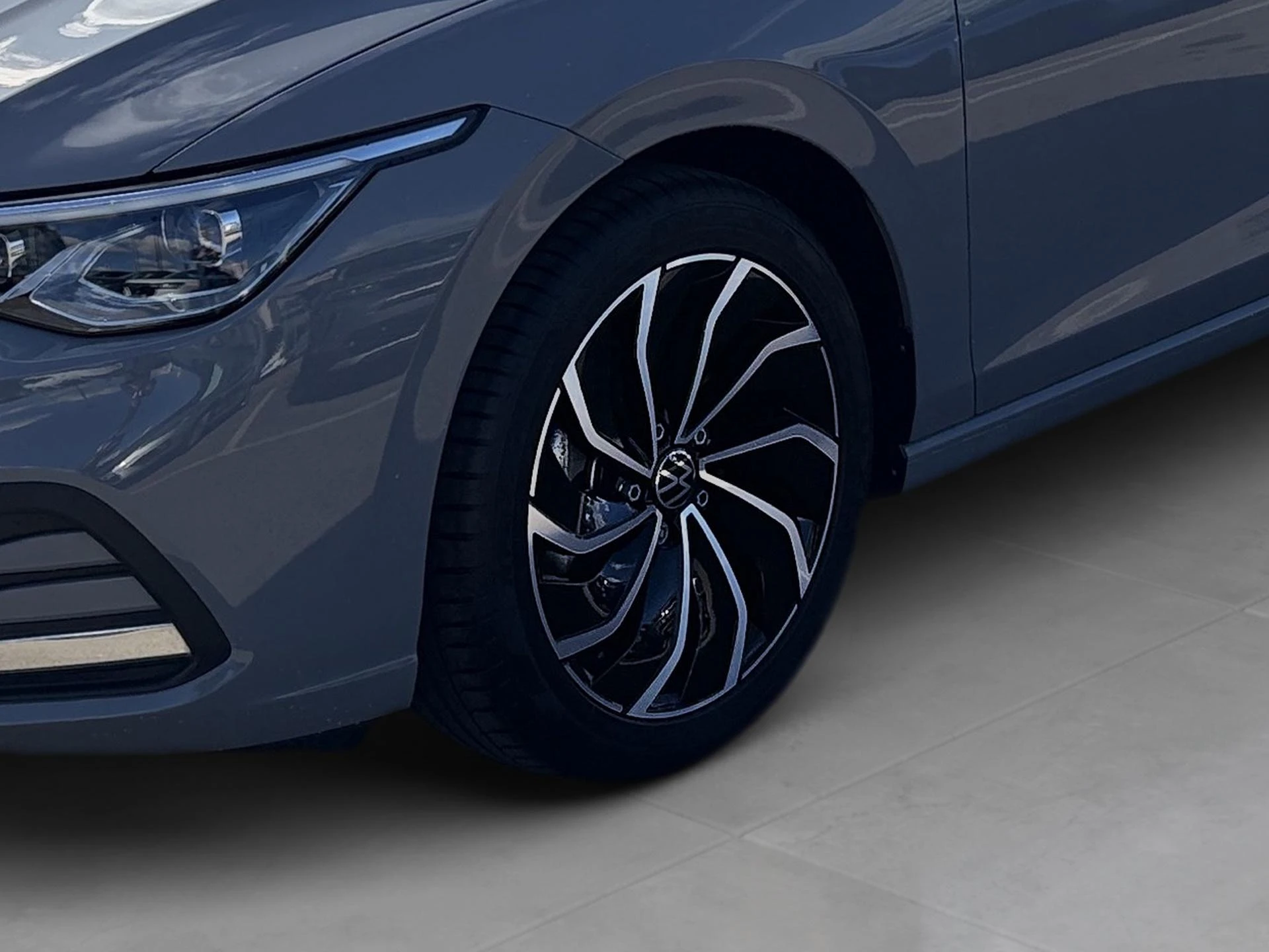 Volkswagen-Golf-image-20