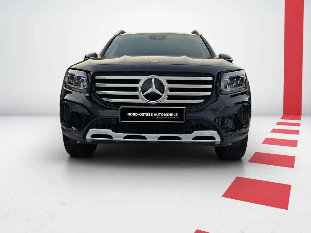 Mercedes-Benz-GLB 200 d-image-7