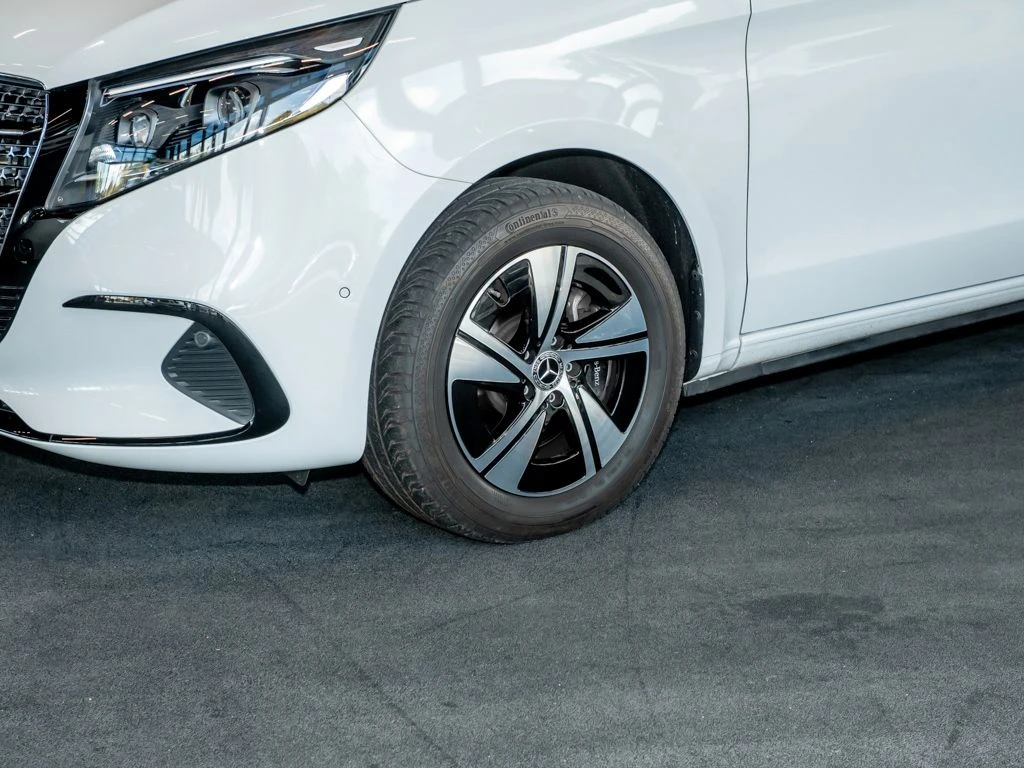 Mercedes-Benz-Marco Polo-image-5