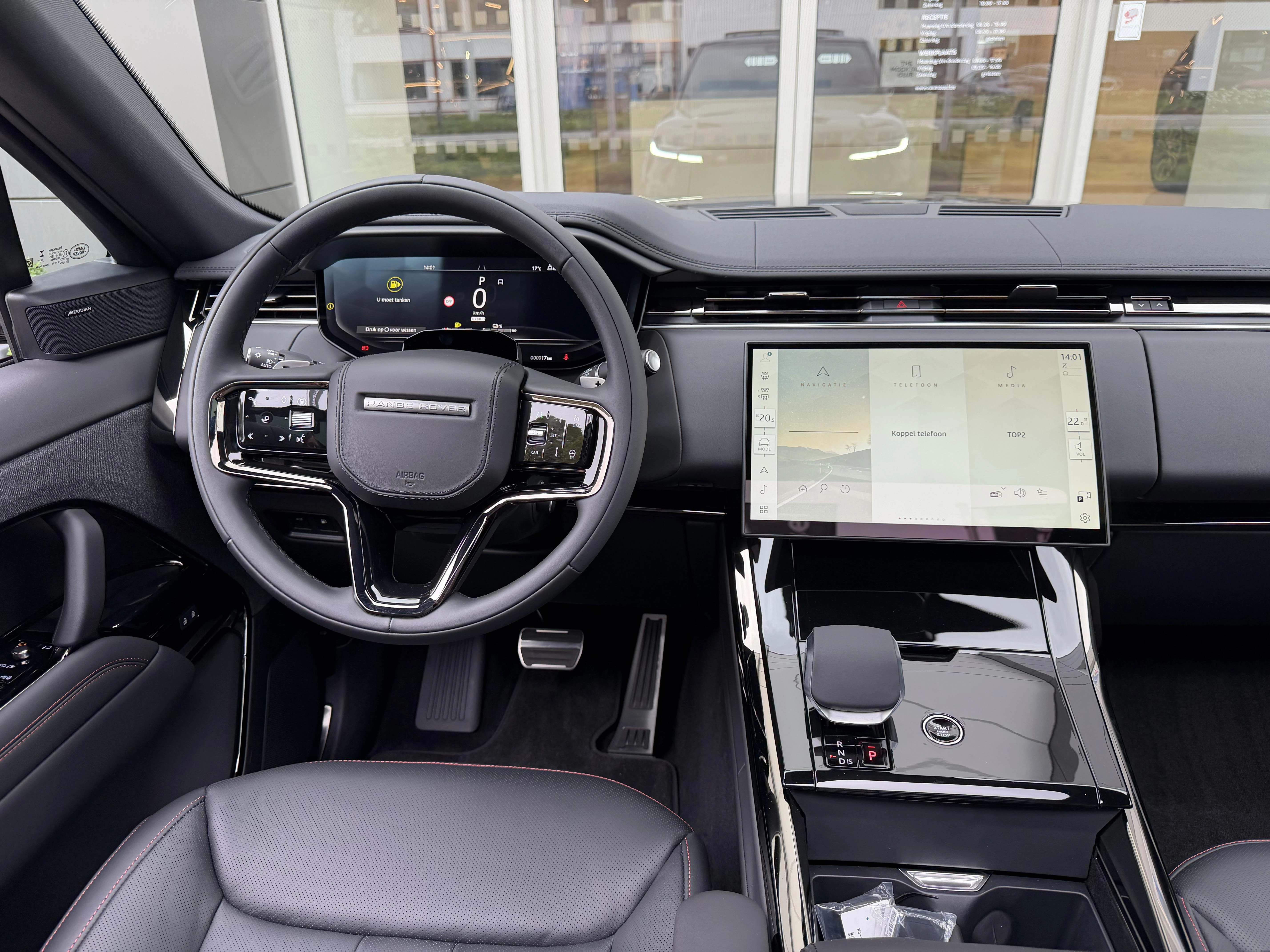 Land Rover-Range Rover Sport-image-14