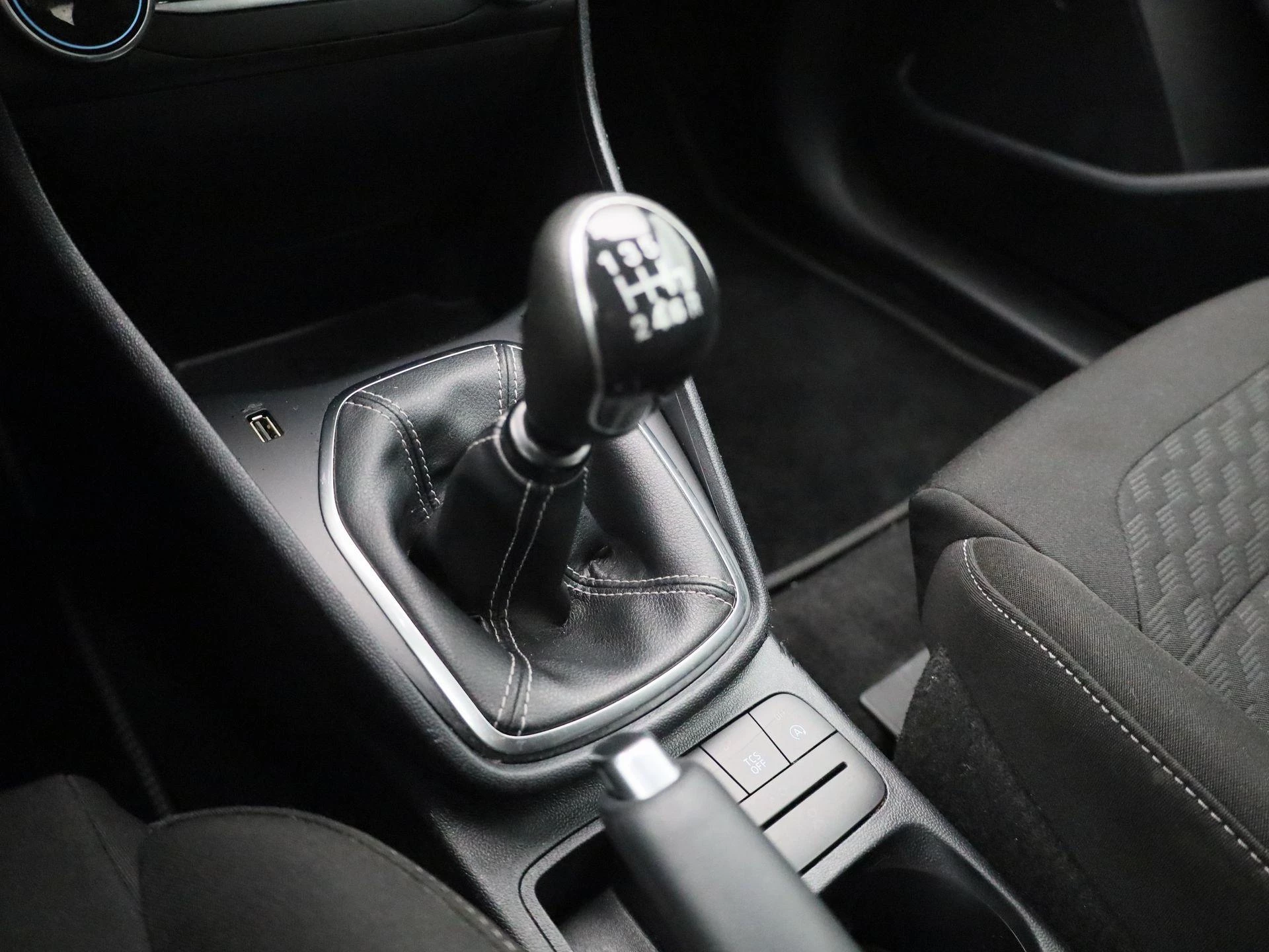 Ford-Fiesta-image-16
