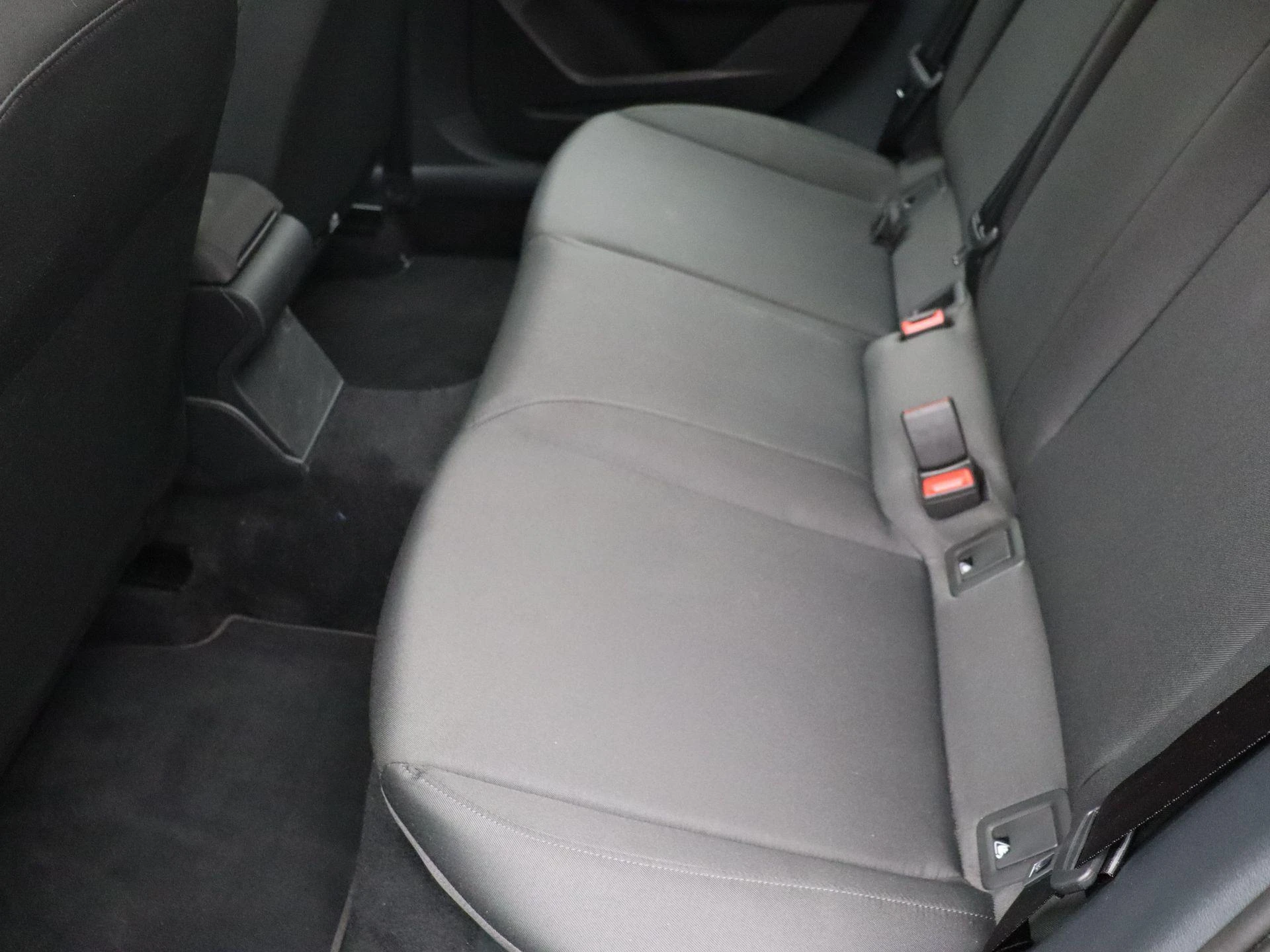 Audi-A1 Sportback-image-12