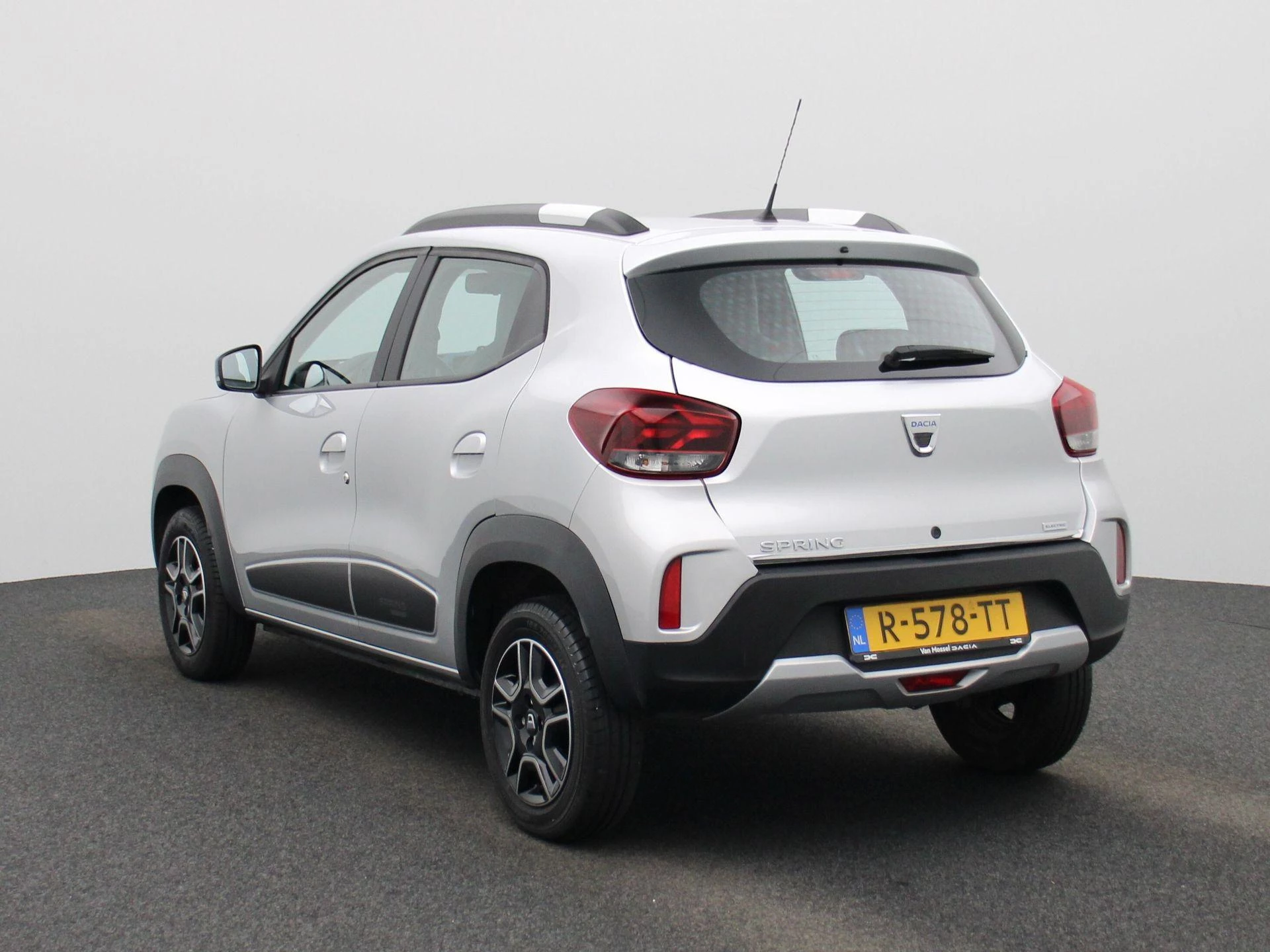 Dacia-Spring-image-1