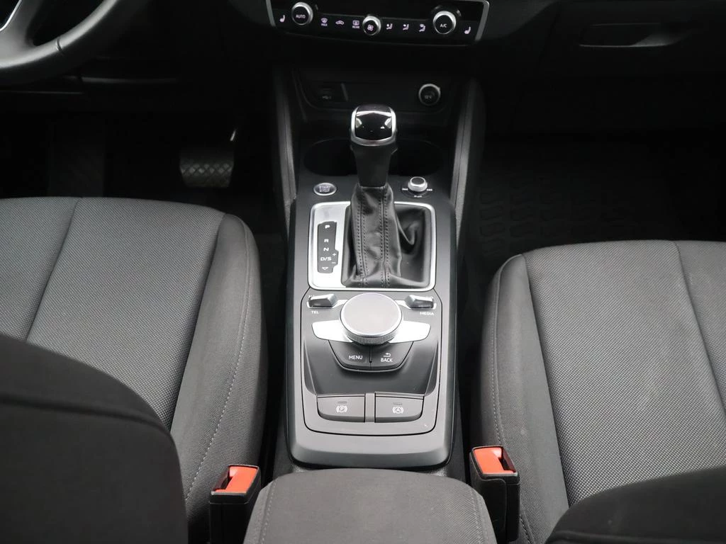 Audi Q2 Business Edition S-LINE 35TFSI 150PK *AUTOMAAT*NAVI*BLTH*CRUISE*PDC*ZETELVERWARMING*...