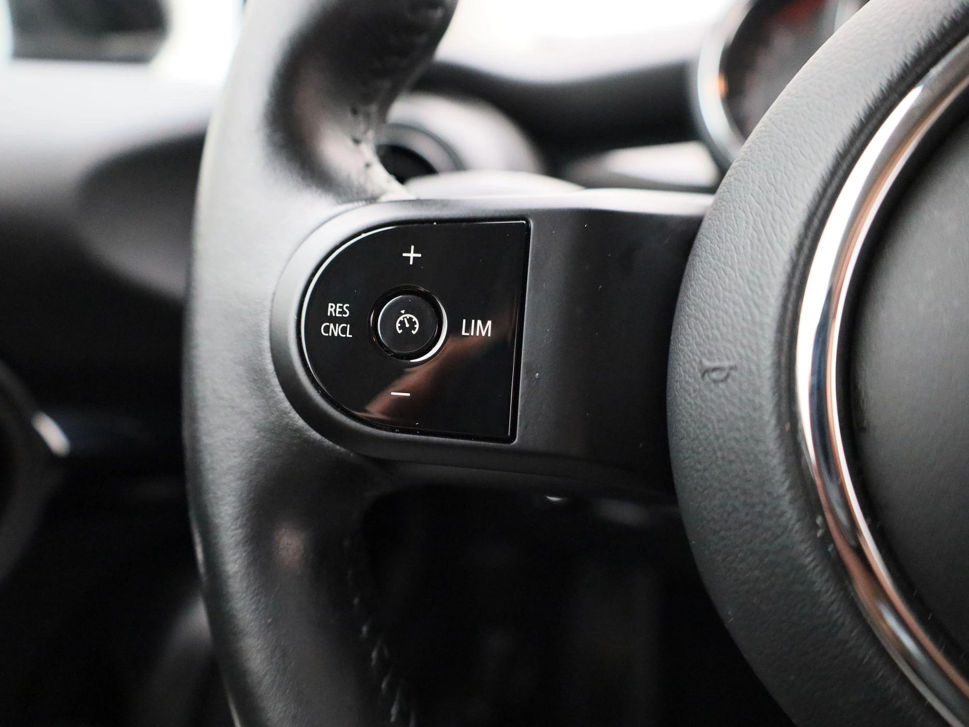 MINI-Cooper S-image-17