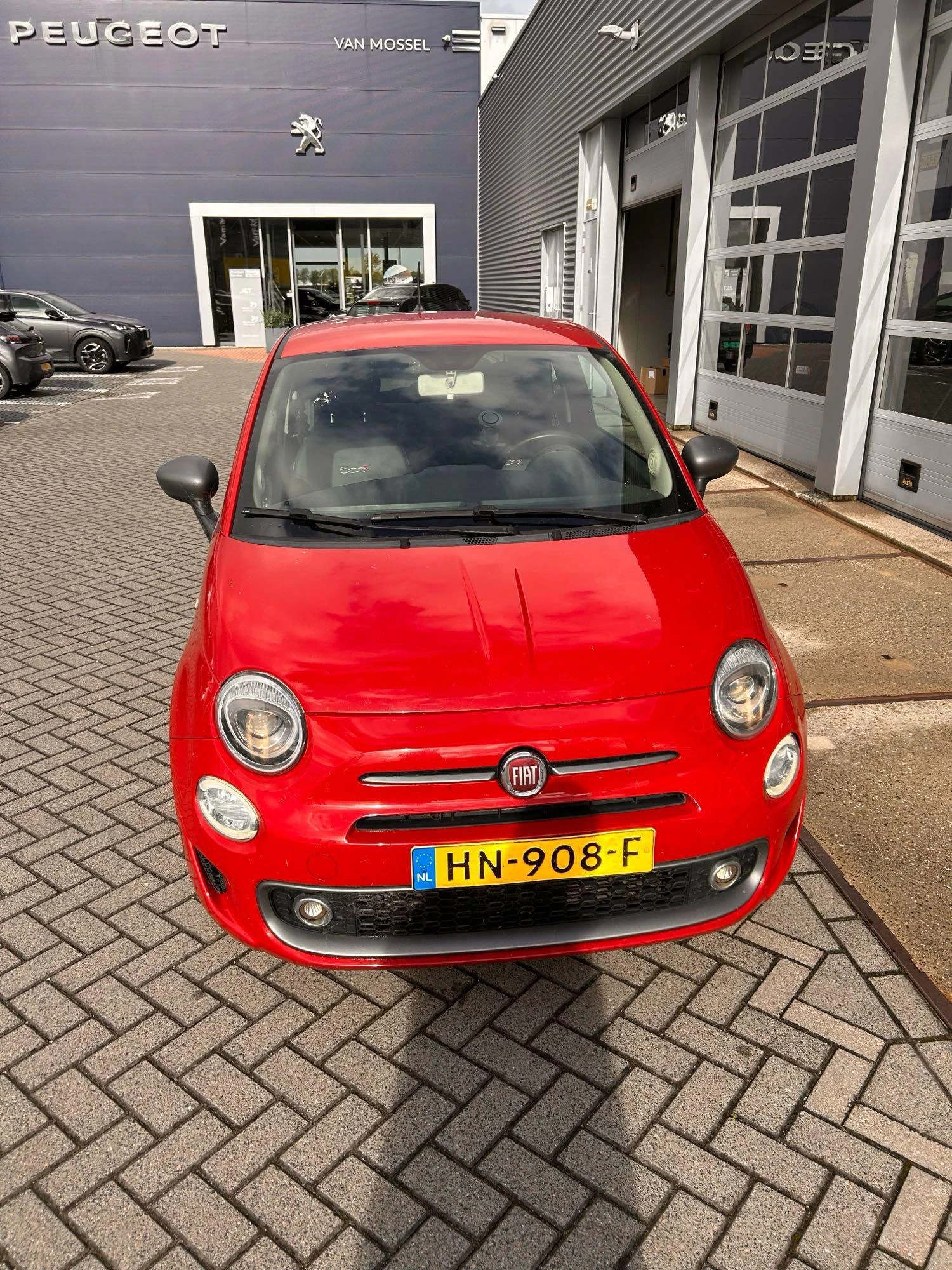 Fiat-500-image-3