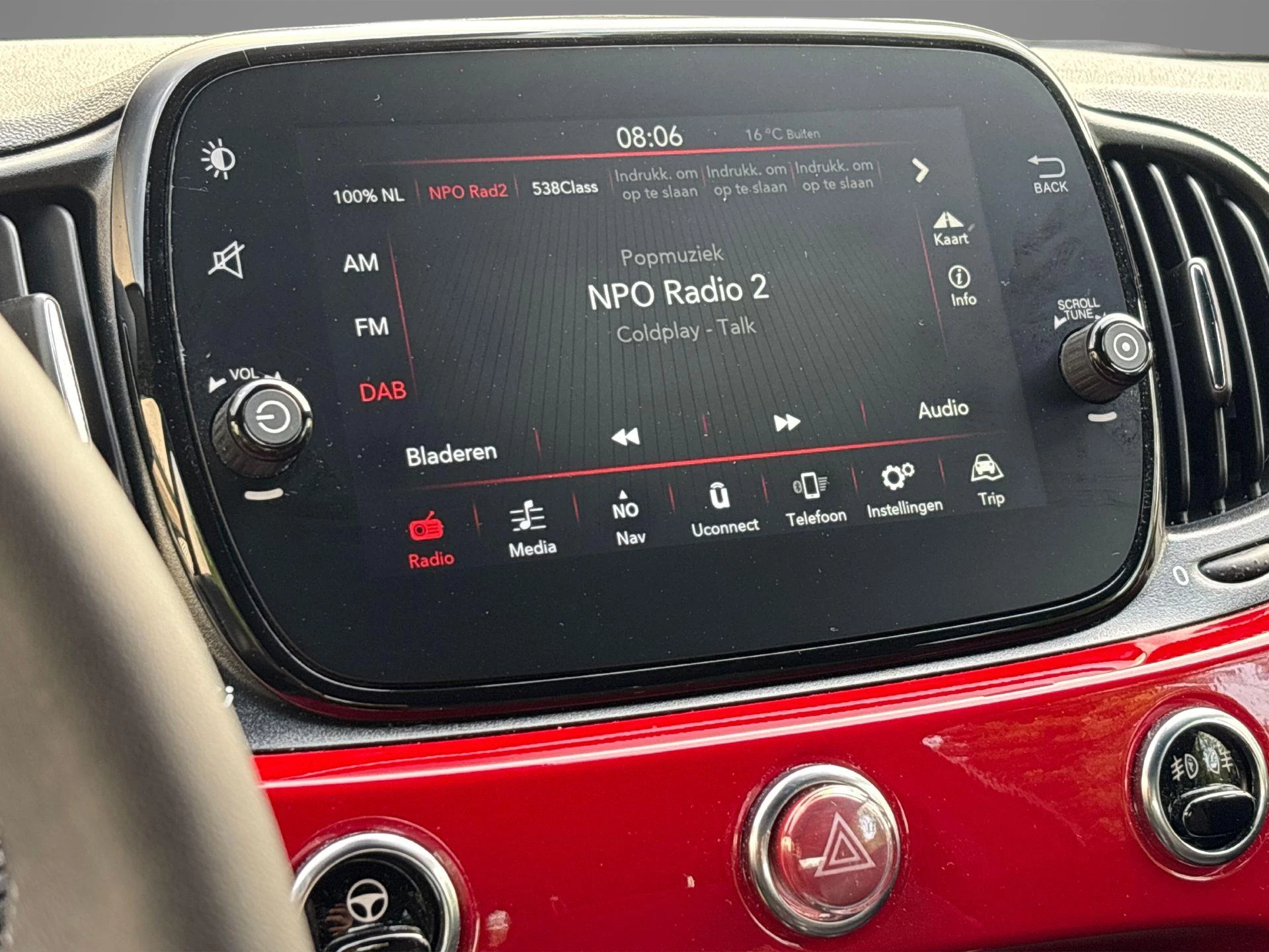 Fiat 500C 1.0 Hybrid RED