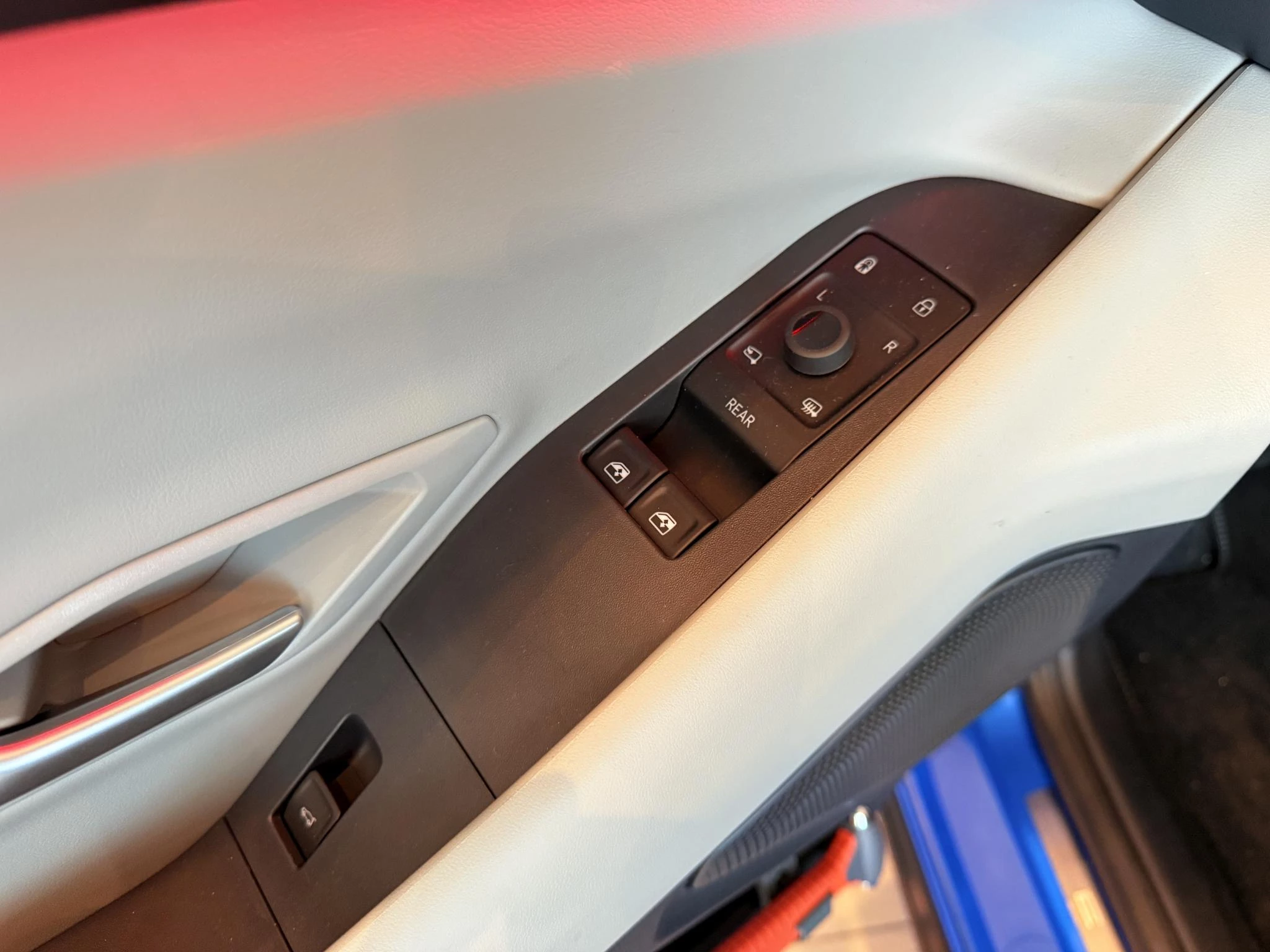 Ford-Explorer-image-14