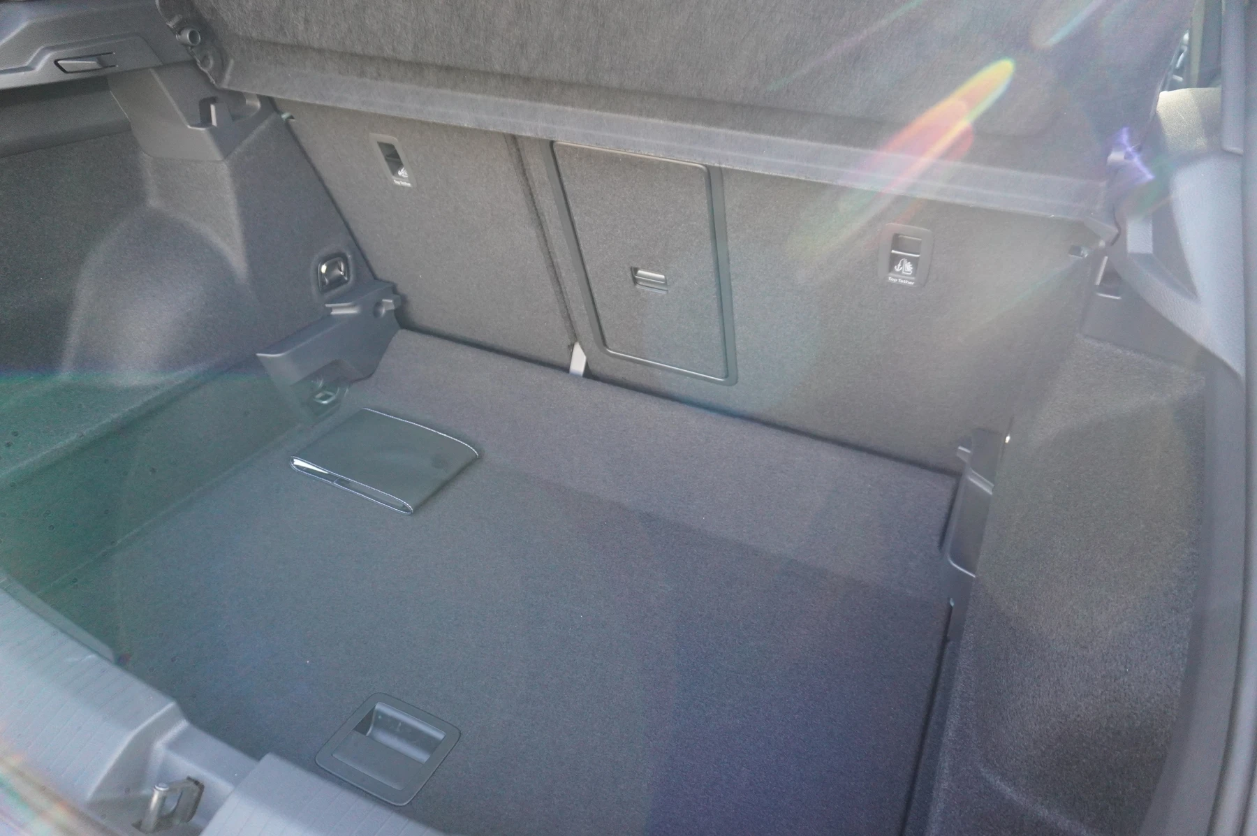 Volkswagen-T-Roc-image-10