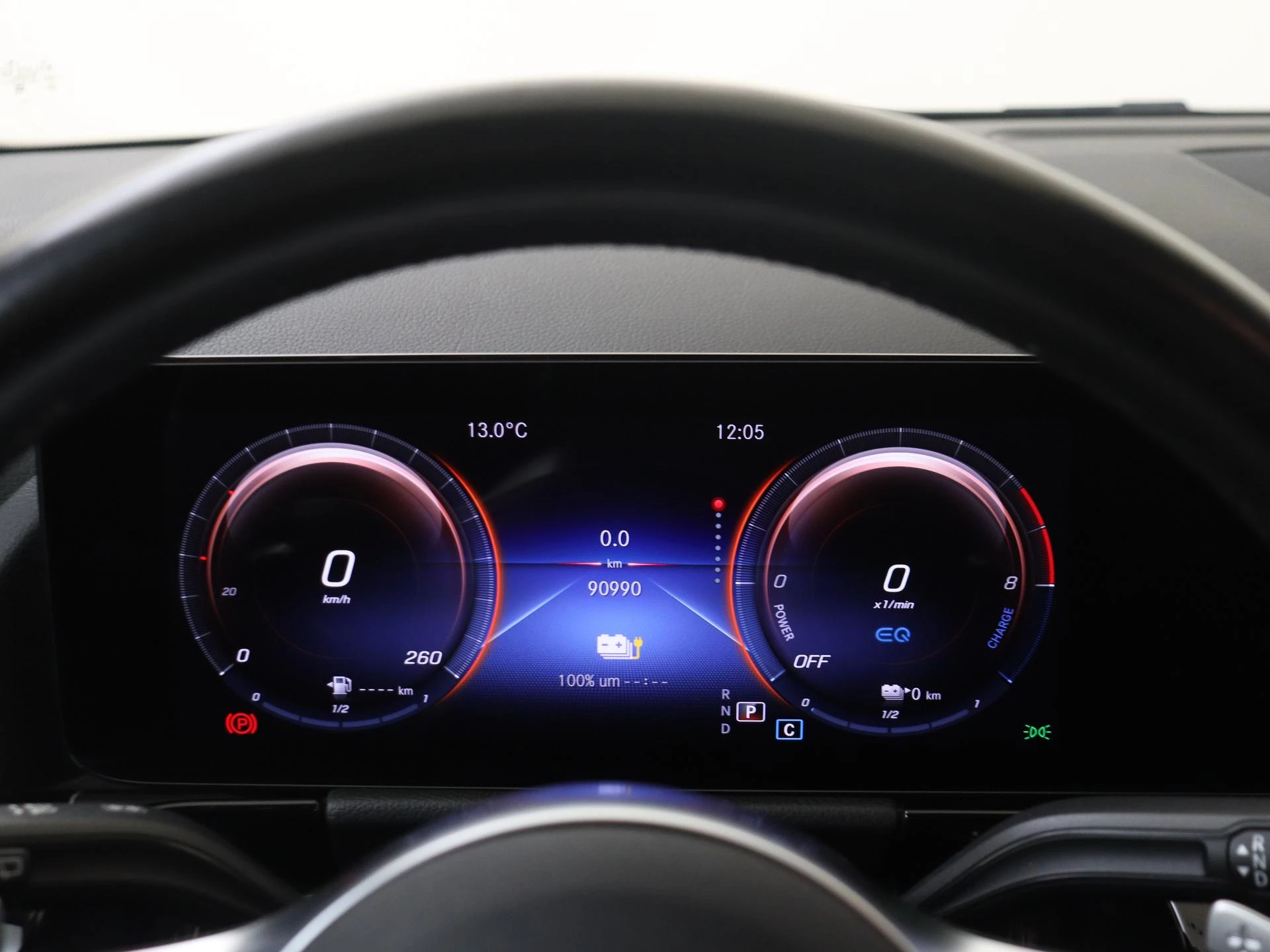 Mercedes-Benz-B-Klasse-image-11