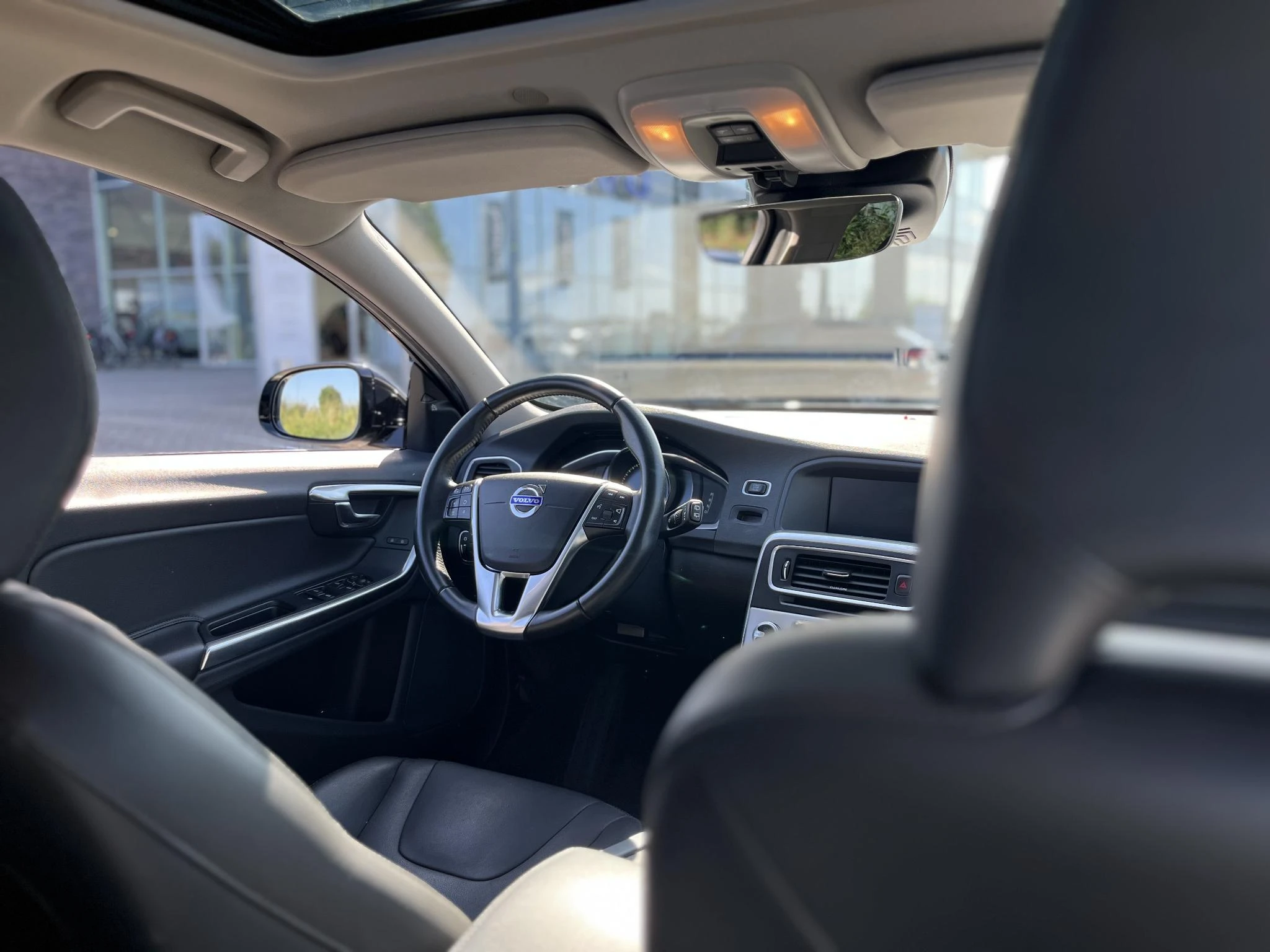 Volvo-V60-image-13