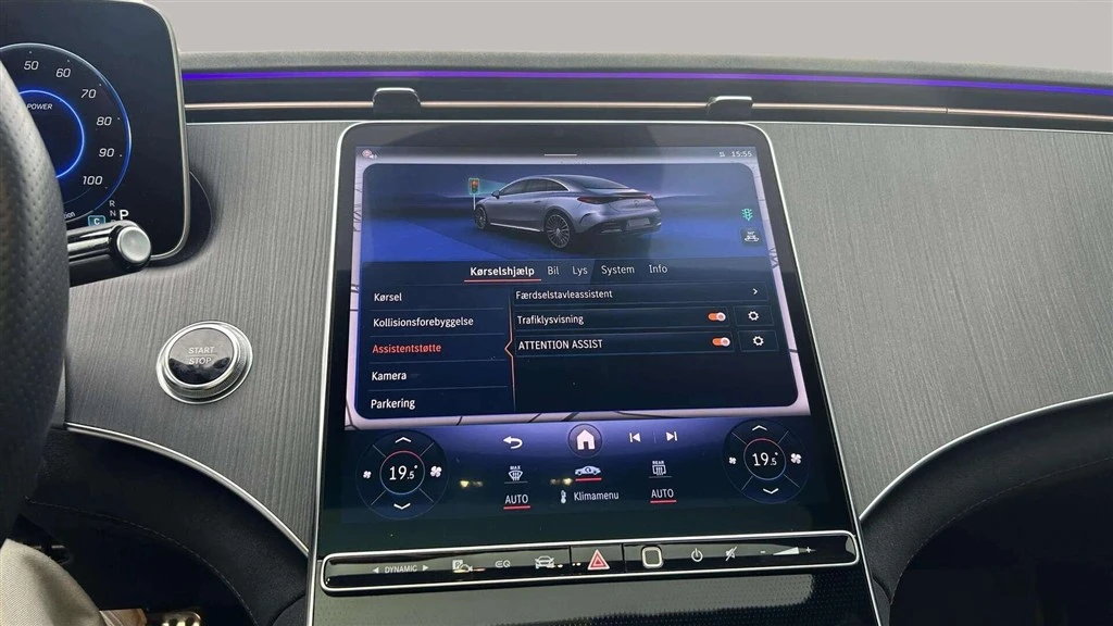 Mercedes-Benz-EQE-image-21
