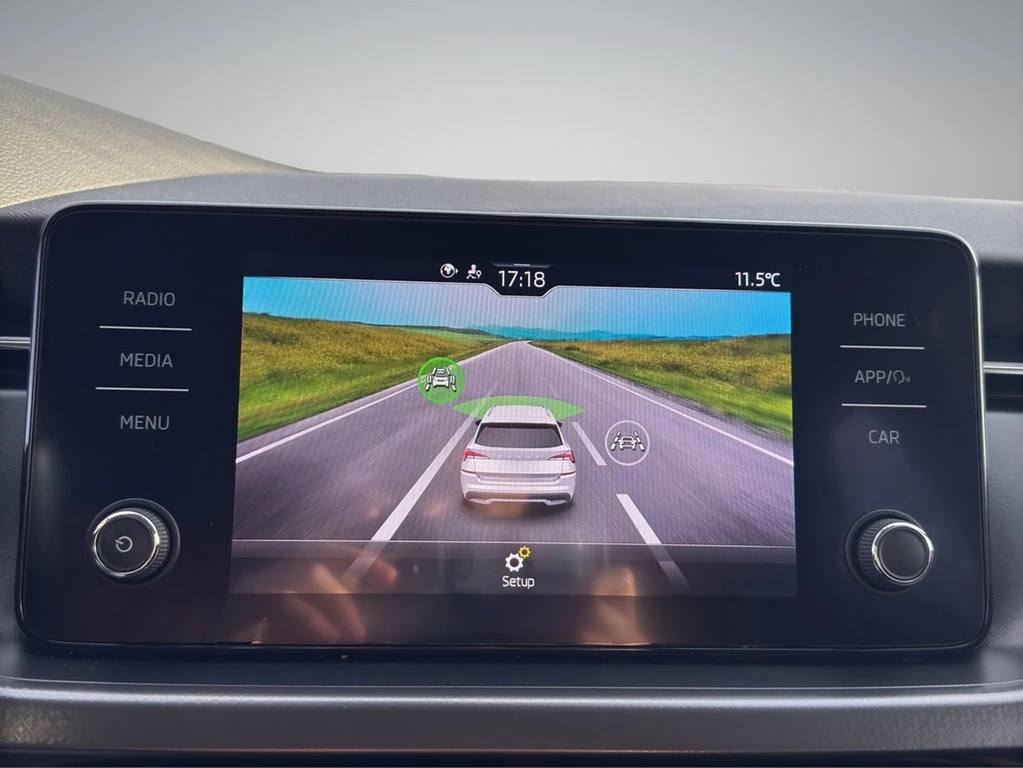 Škoda Kamiq 1.0 TSI Clever *KAMERA*LED*SITZHEIZUNG*