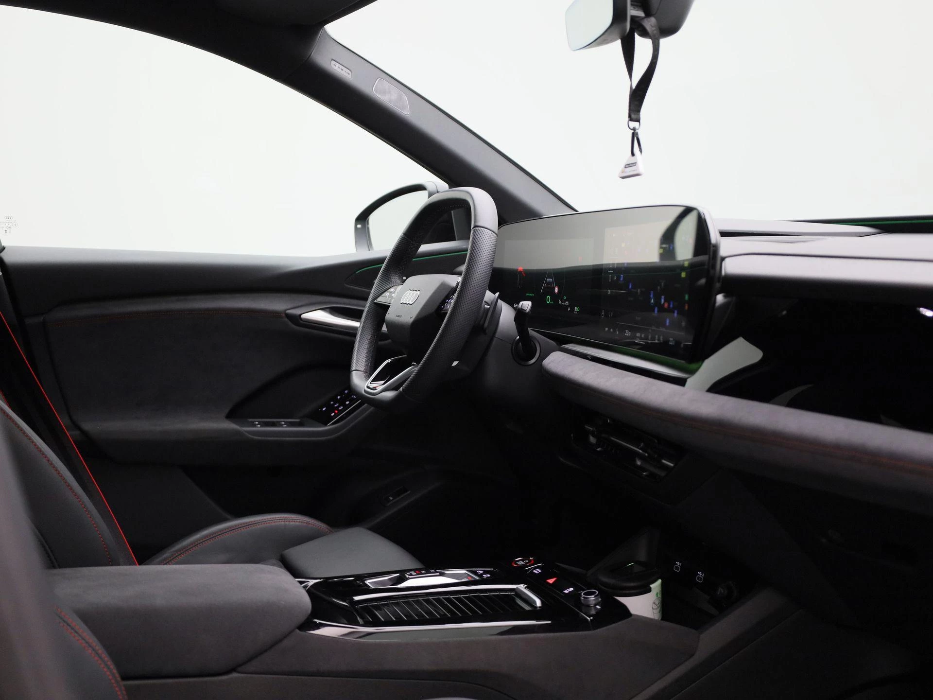Audi SQ6 e-tron quattro 100 kWh