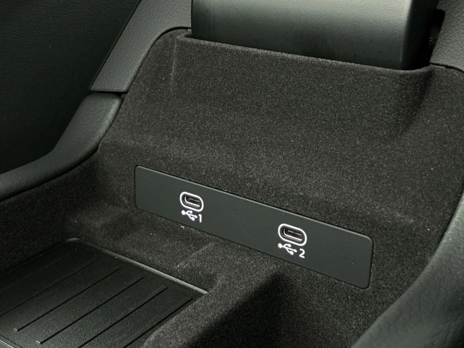 Audi-A6-image-28