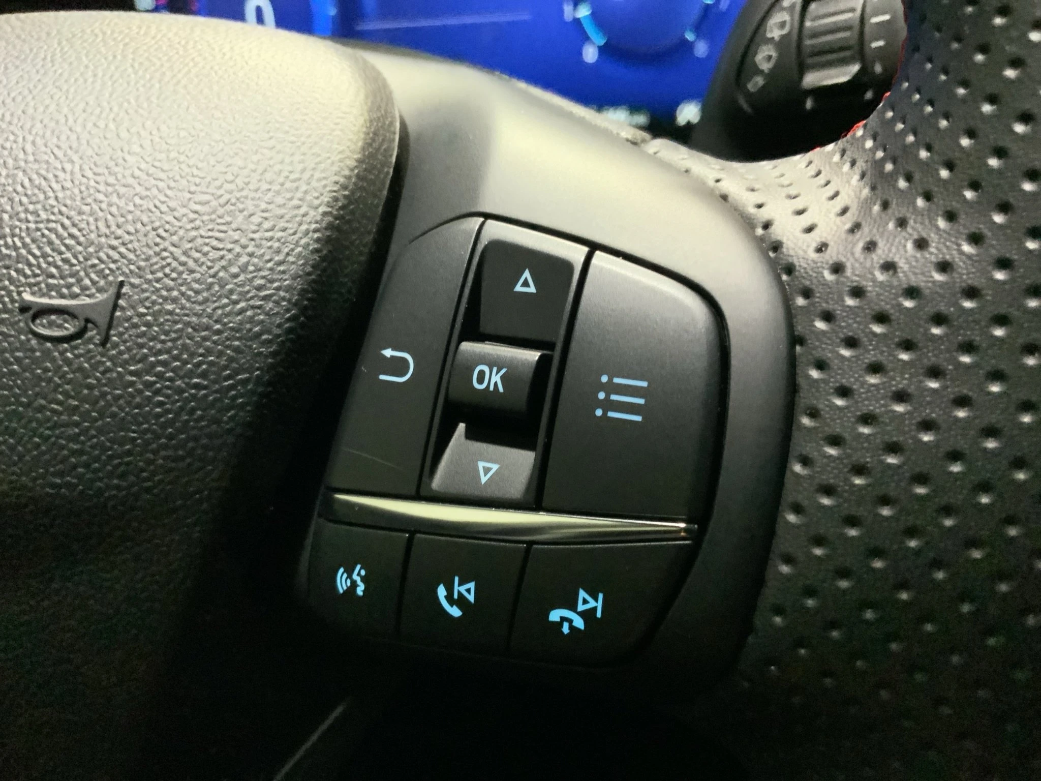 Ford-Puma-image-18