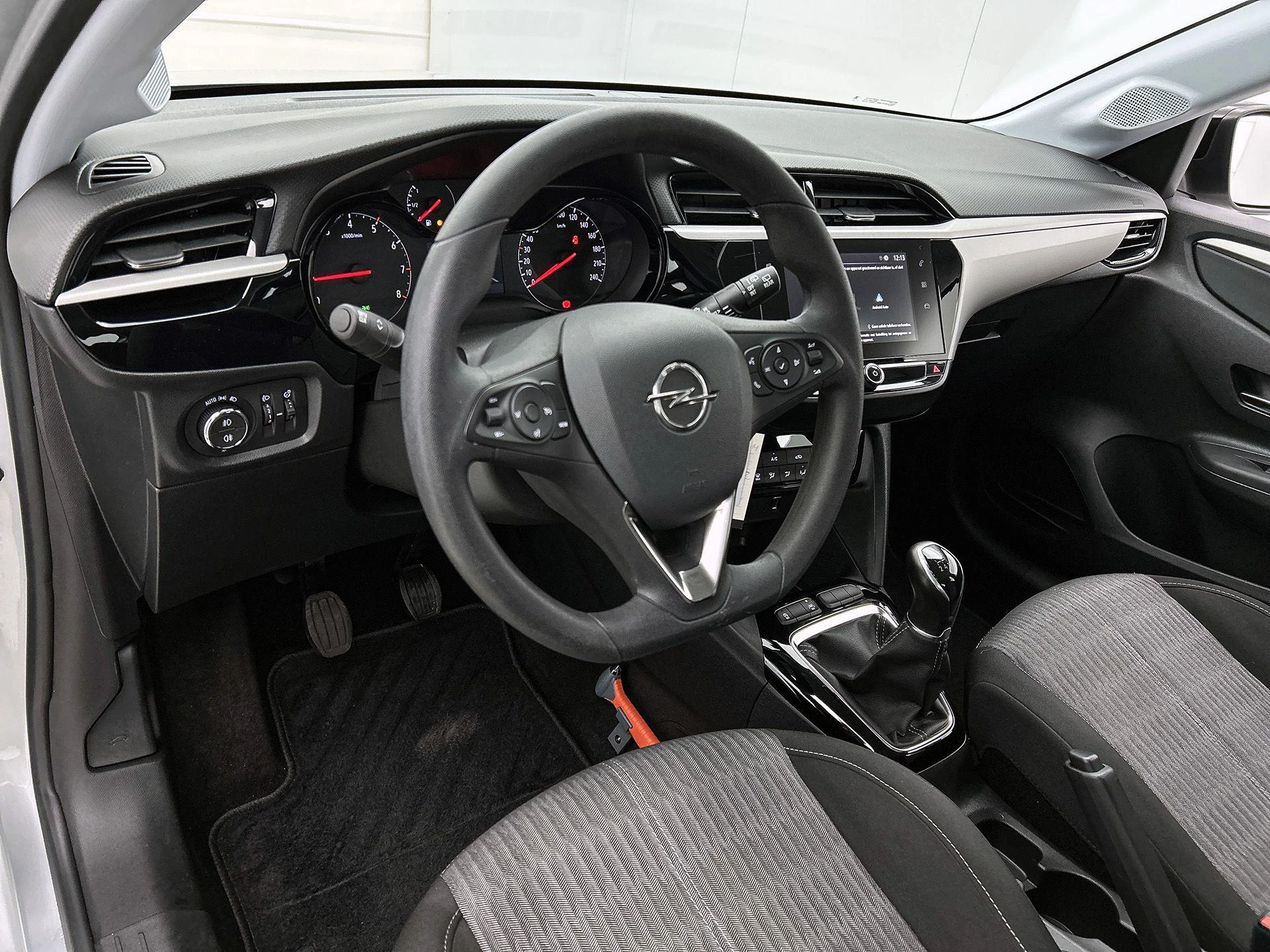 Opel-Corsa-image-10