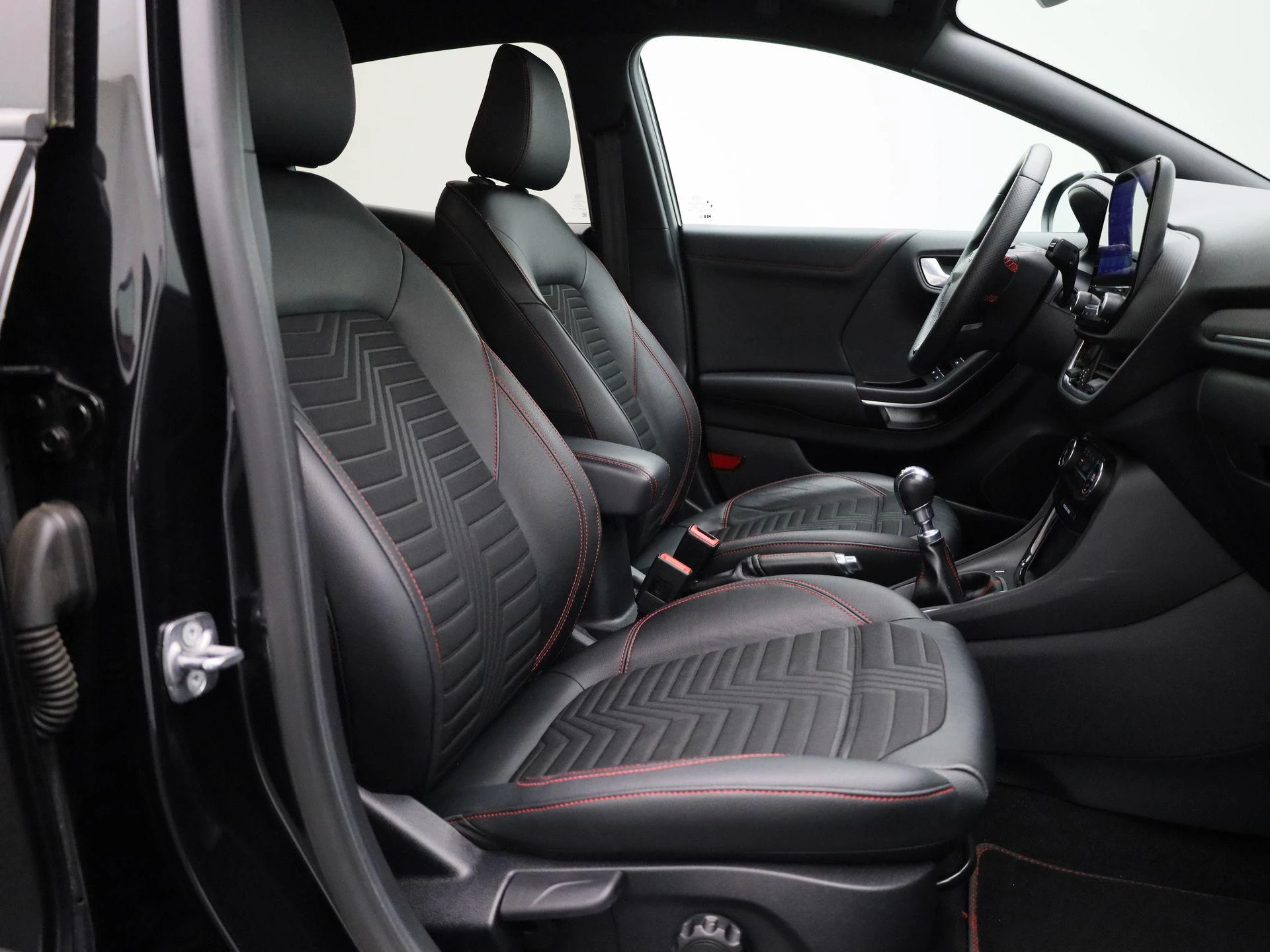 Ford-Puma-image-33