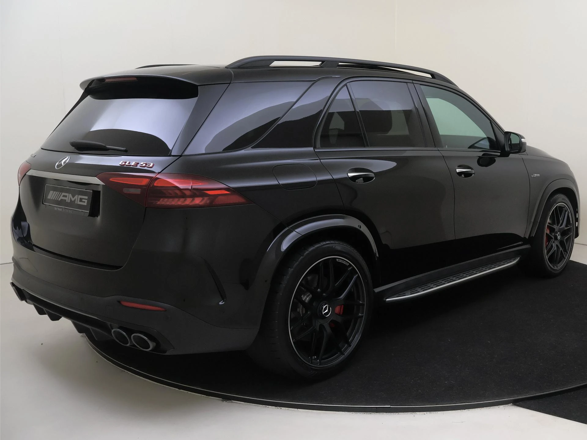 Mercedes-Benz-GLE-image-3