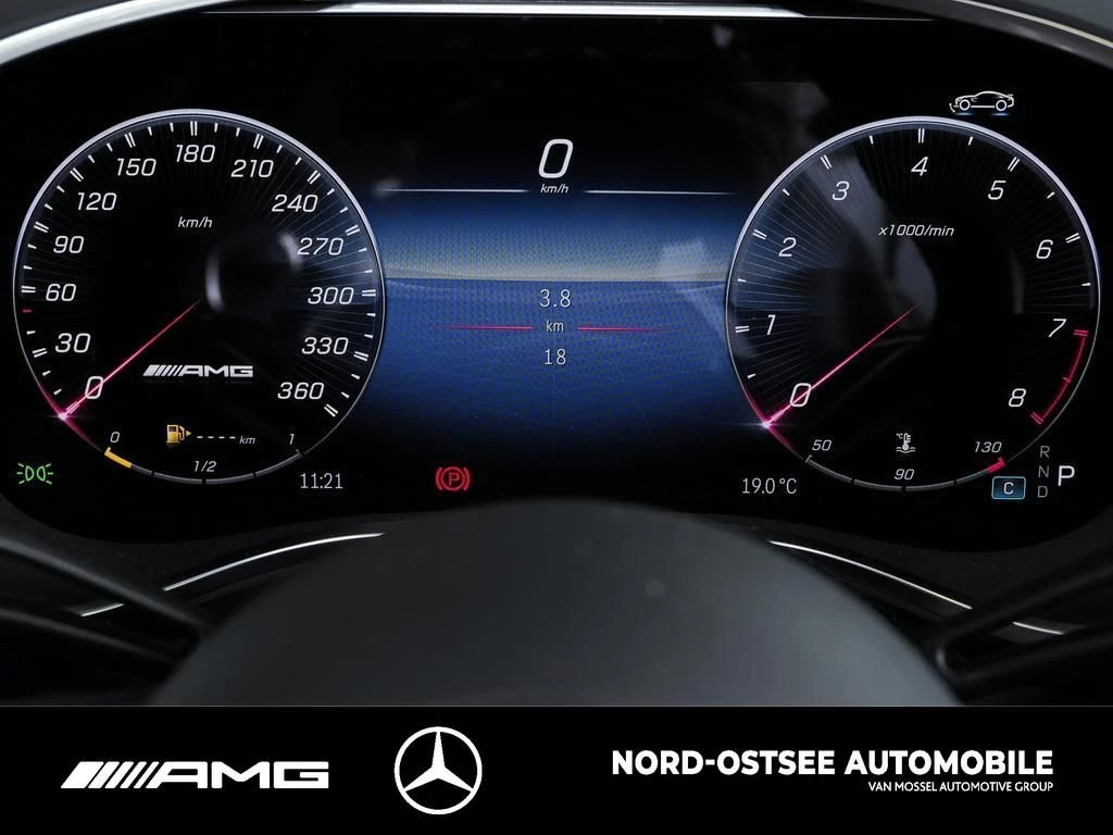 Mercedes-Benz-SL-image-11