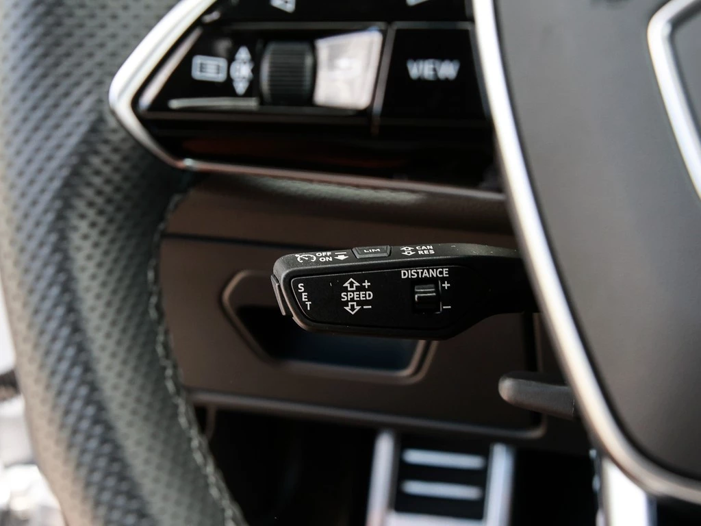 Audi A6 Avant 45 TFSI S line Navi AHK Kamera Virtual+