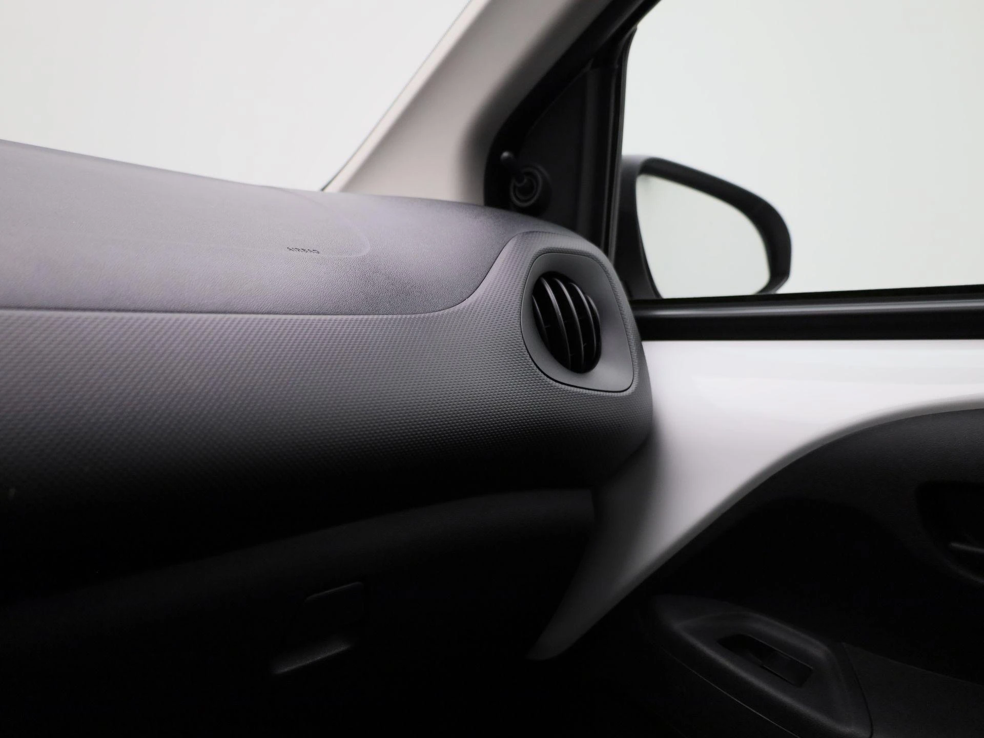 Toyota-Aygo-image-23