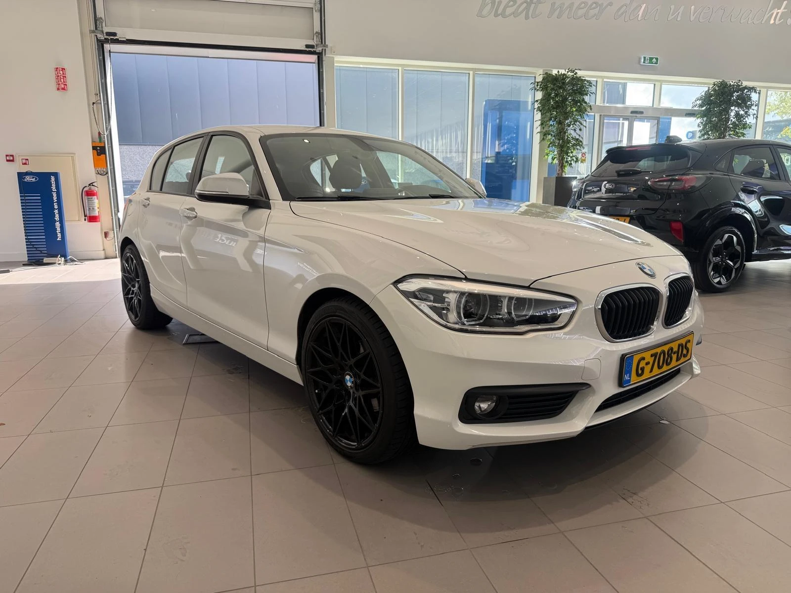 BMW-1 Serie-image-6