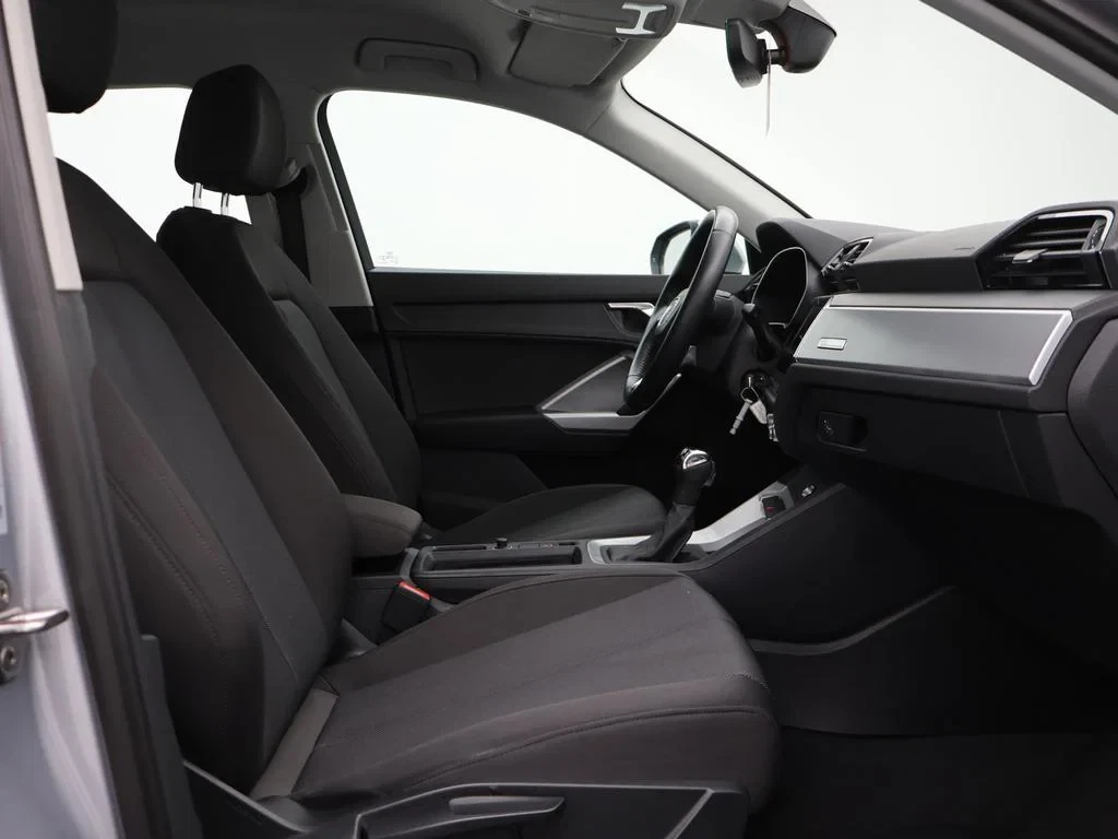 Audi-Q3-image-11