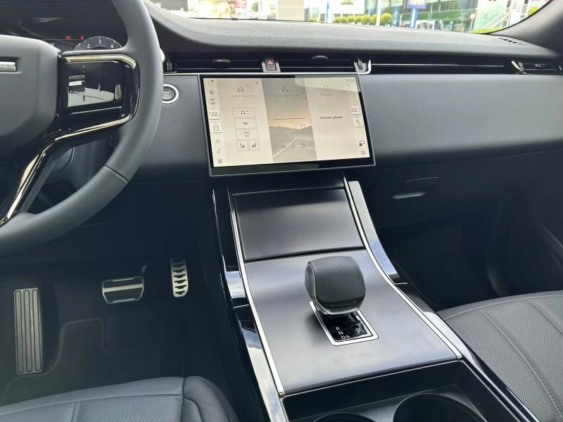 Land Rover-Range Rover Evoque-image-19