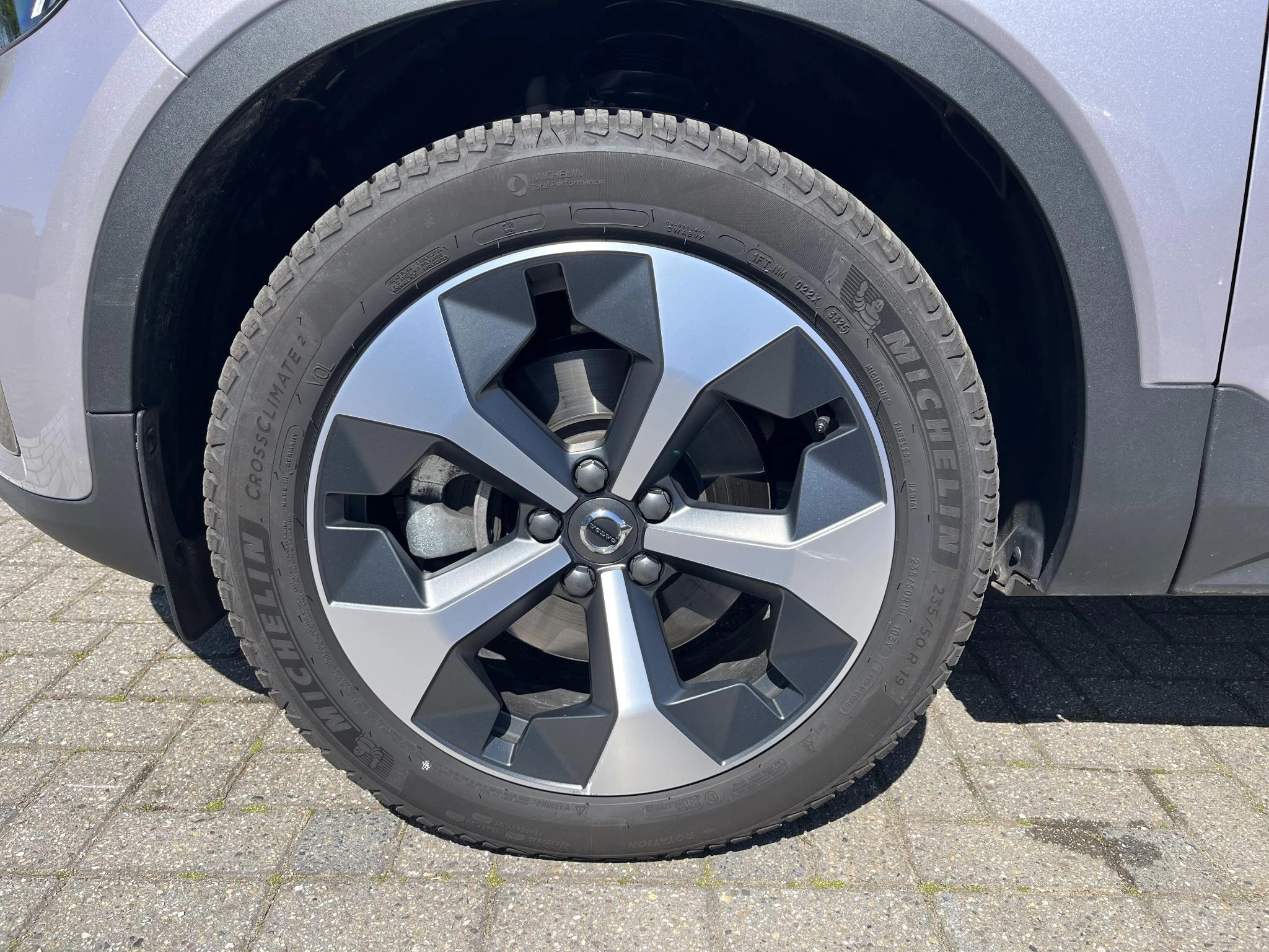 Volvo-XC40-image-3