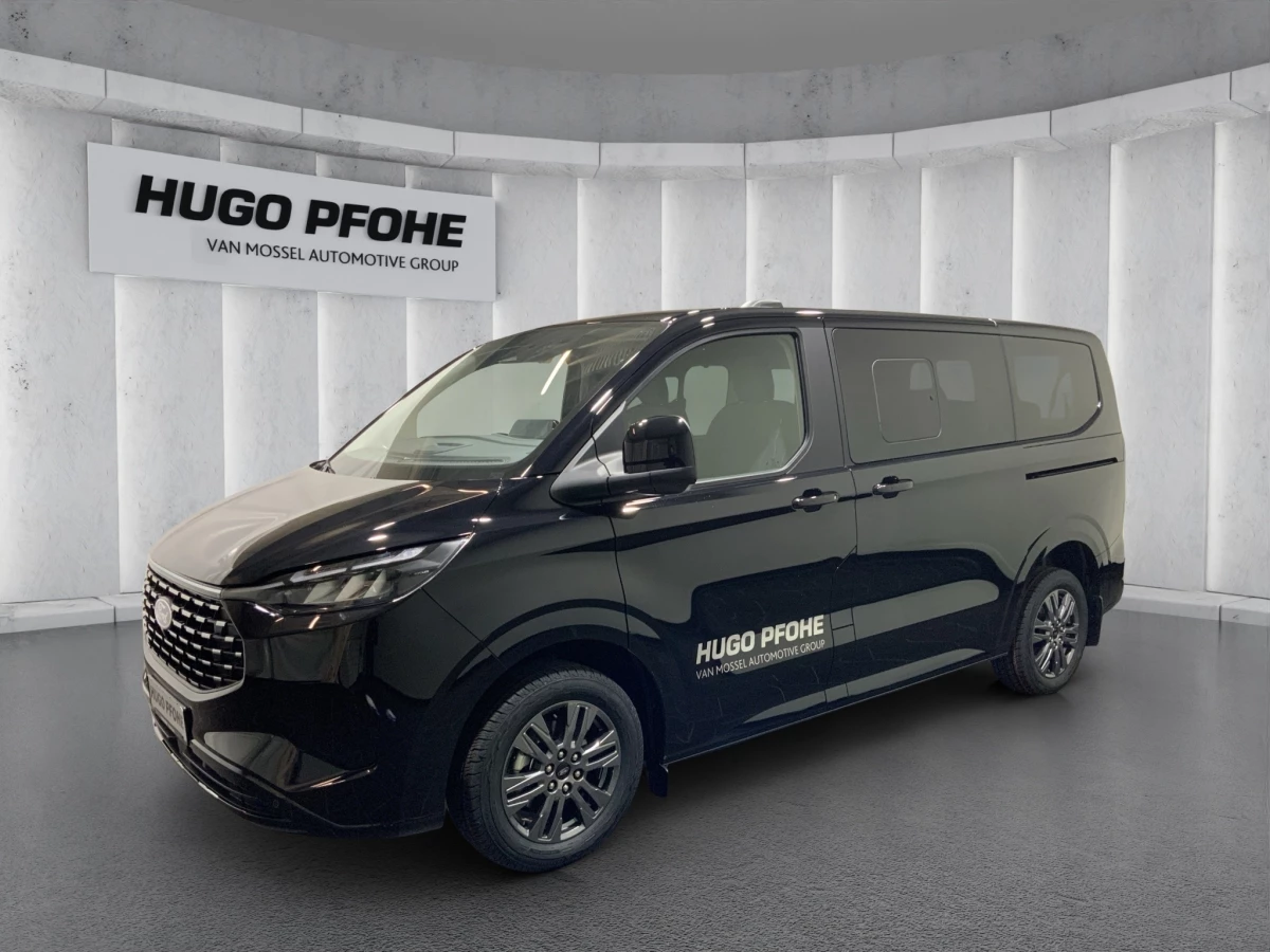 Ford-Tourneo Custom-image-0