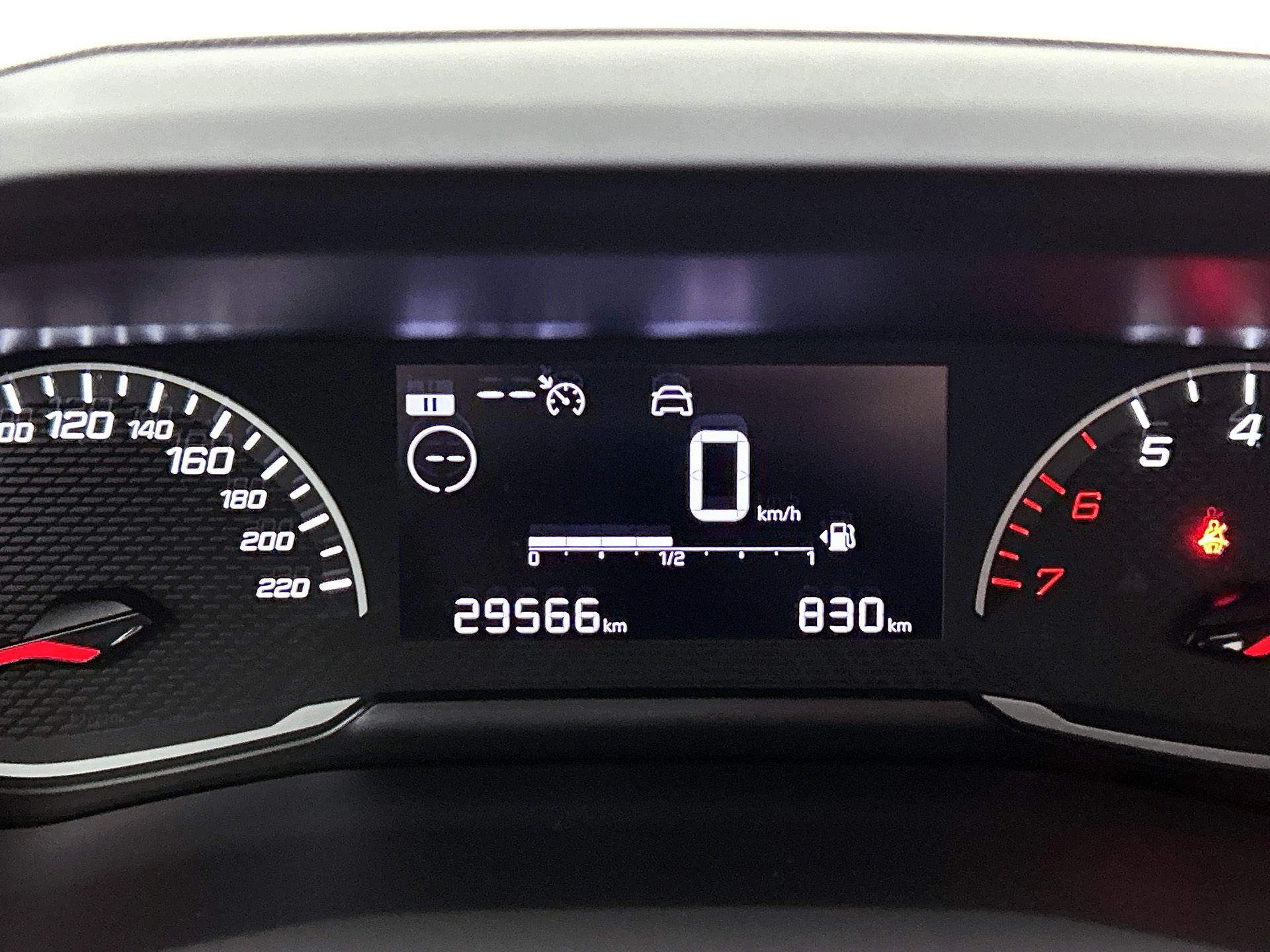 Peugeot-208-image-8
