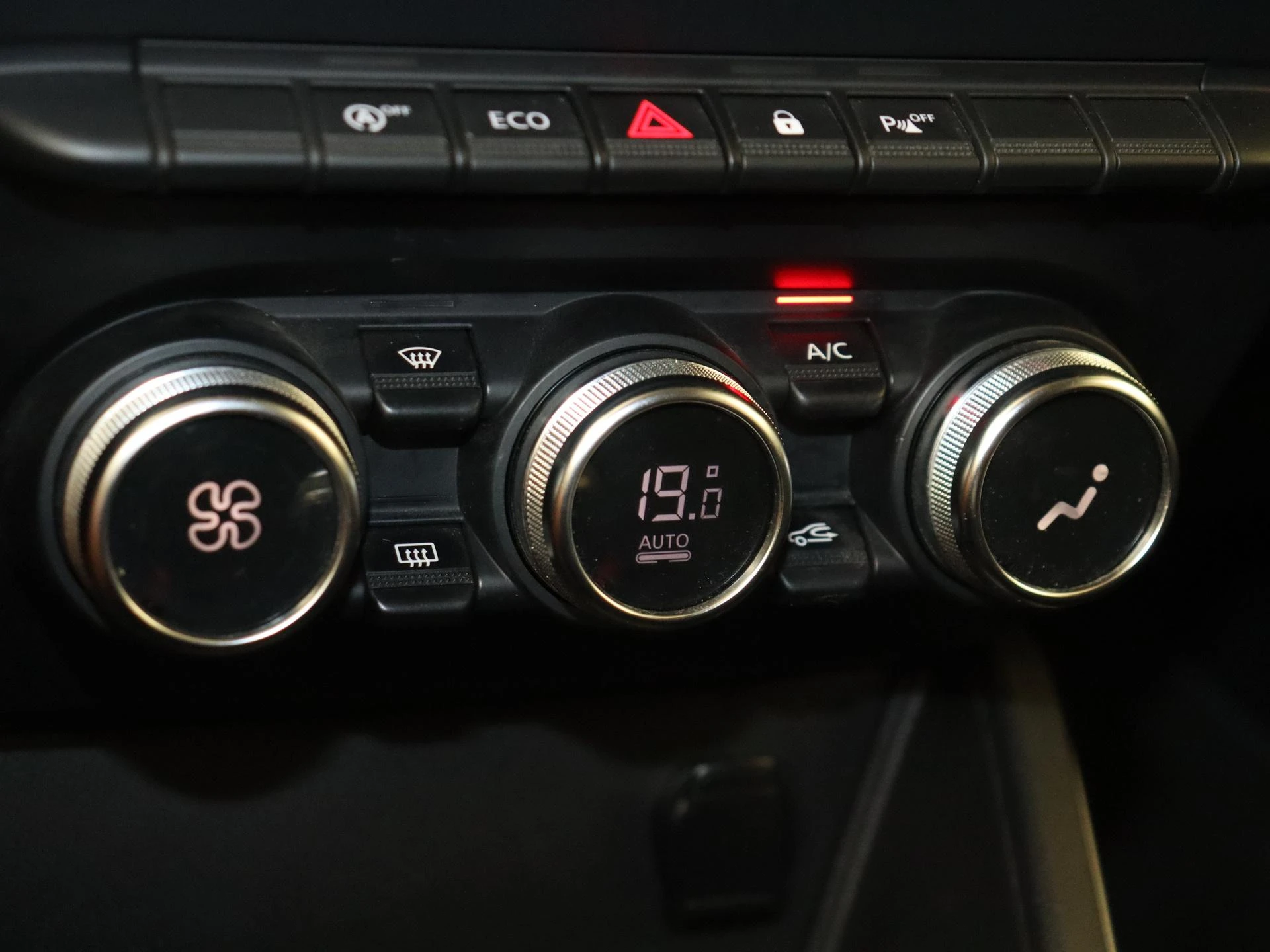Dacia-Duster-image-19