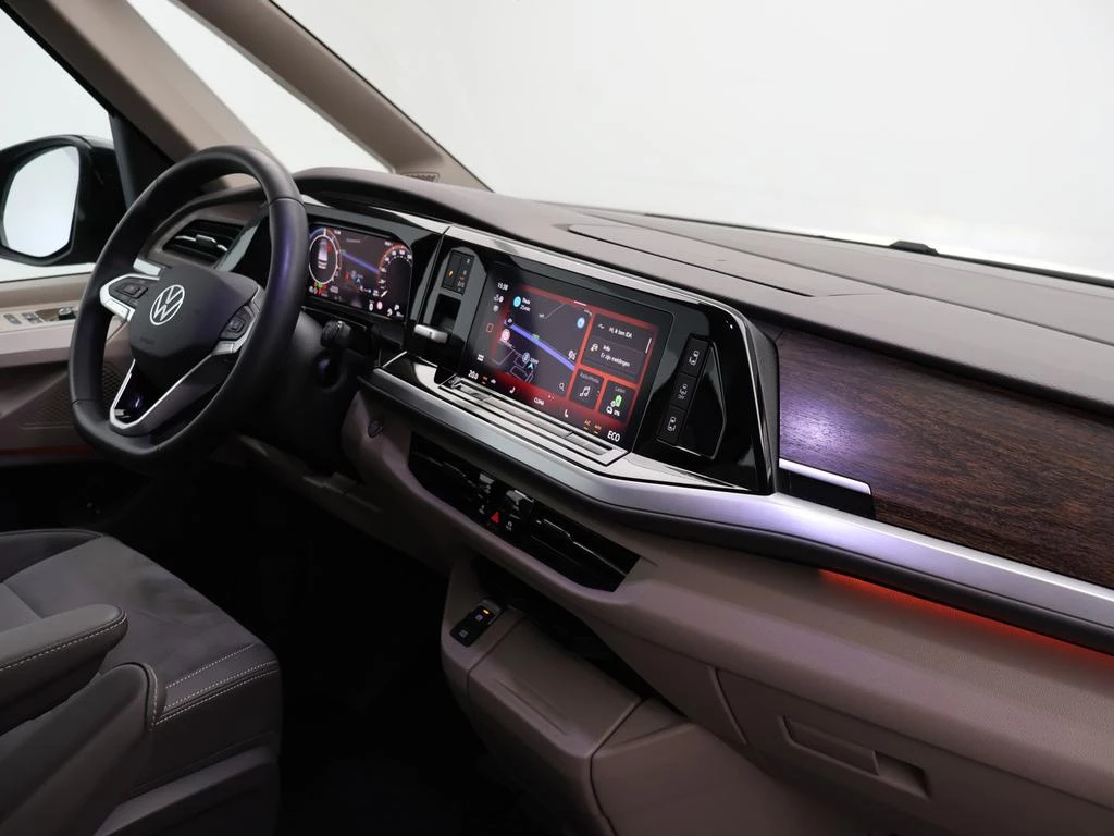 Volkswagen Multivan T7 eHybrid Multivan Style Korte versie 1.5 eHybrid 4X4 245PK *AUTOMAAT*7 ZITPLAATSEN*LEDER*ALCANTARA*CAMERA*PDC*NAVI*VIRTUAL COCKPIT*APP-CO