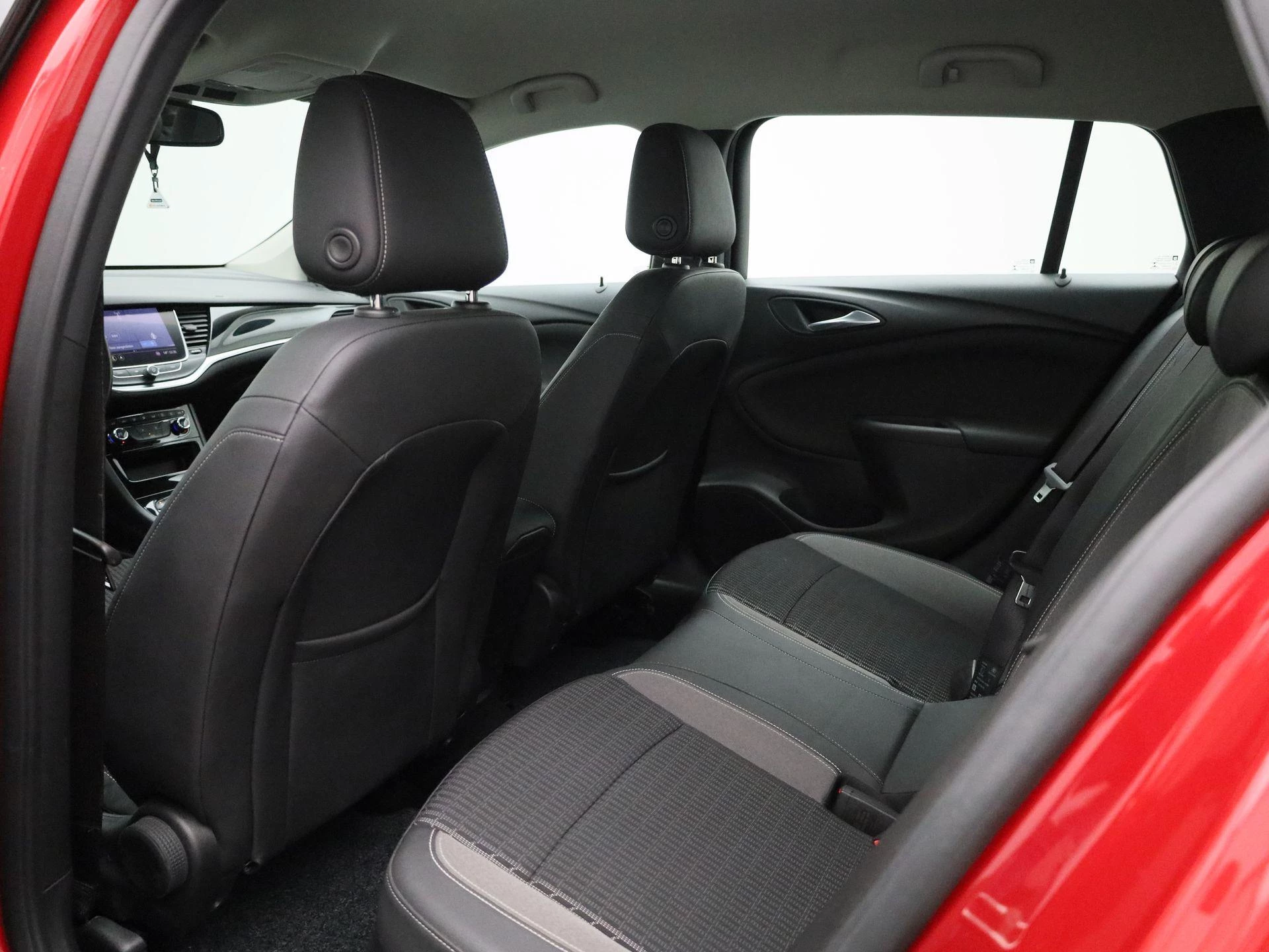 Opel Astra Sports Tourer 1.2 Turbo 81kW S/S Elegance