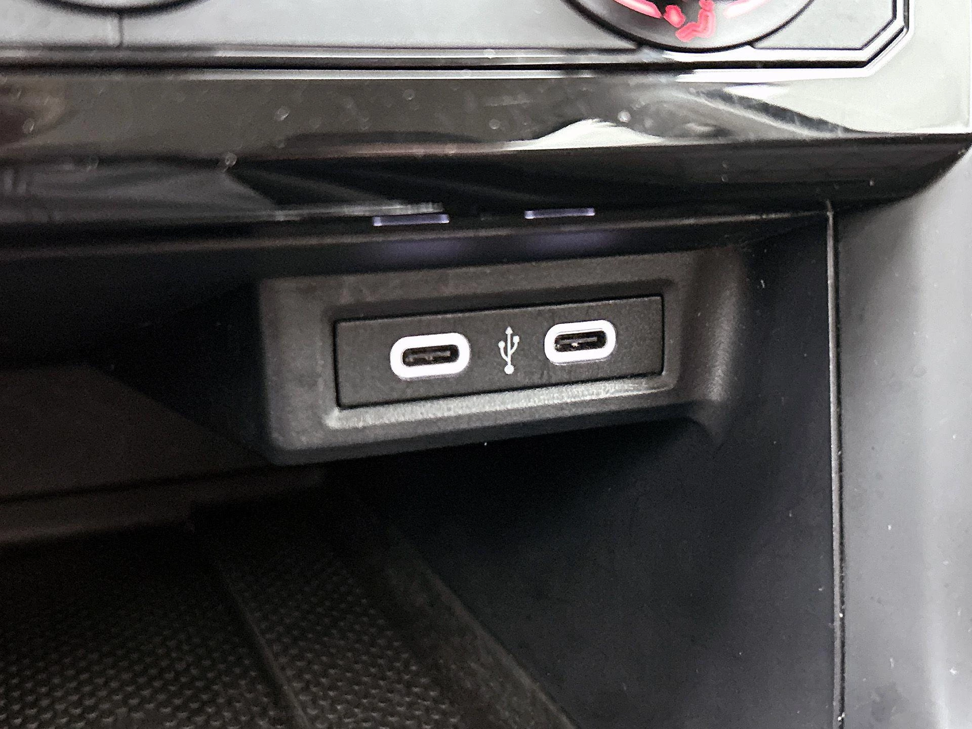 Volkswagen-T-Cross-image-41