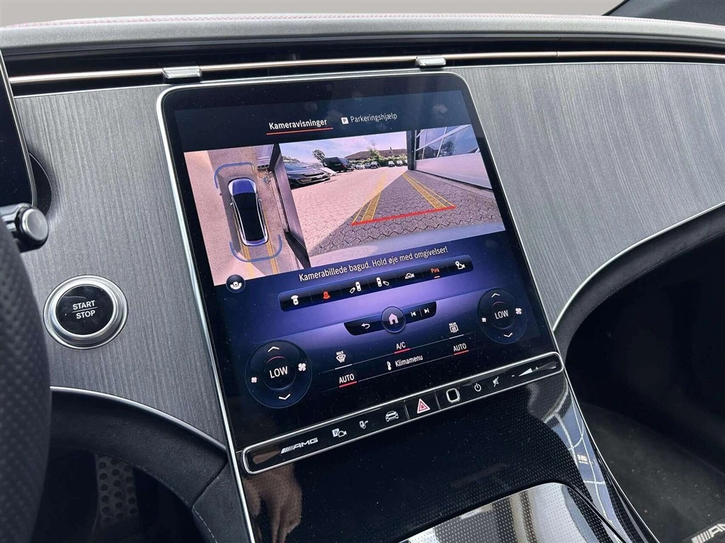Mercedes-Benz-EQE-image-13