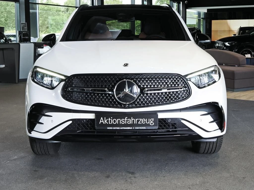Mercedes-Benz-GLC 200 d-image-2