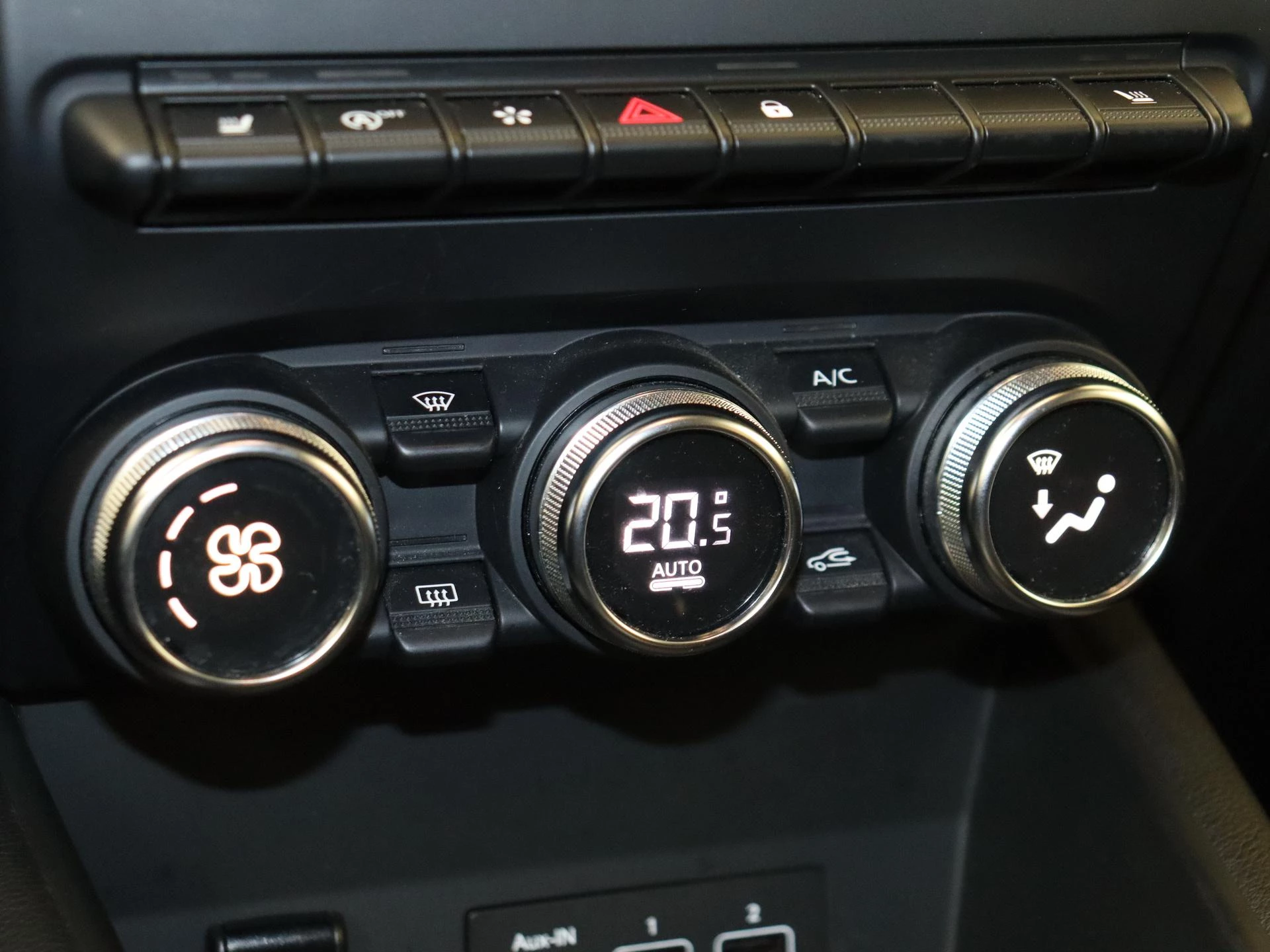 Renault-Captur-image-20