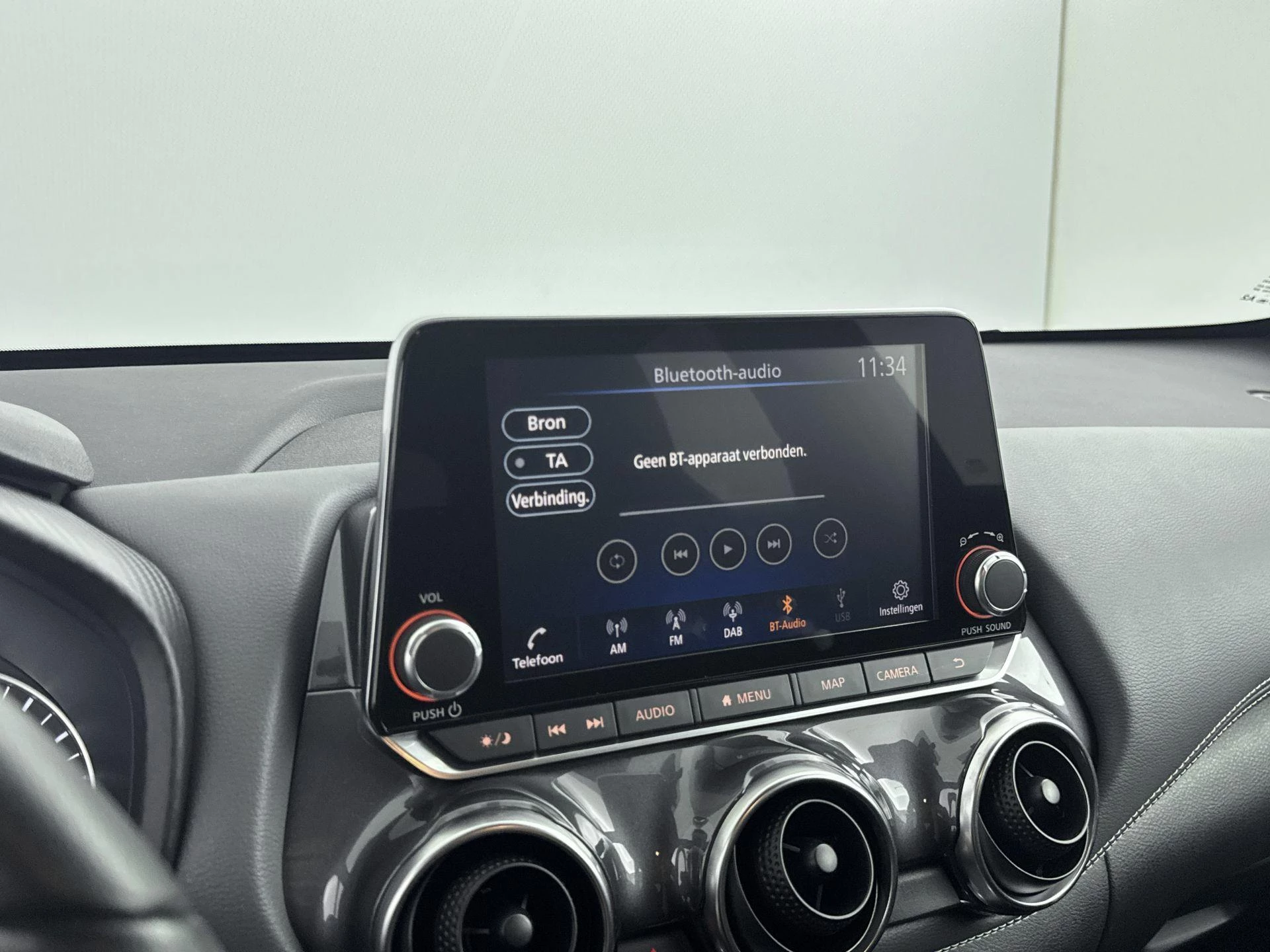 Nissan Juke 1.0 DIG-T N-Connecta 117PK