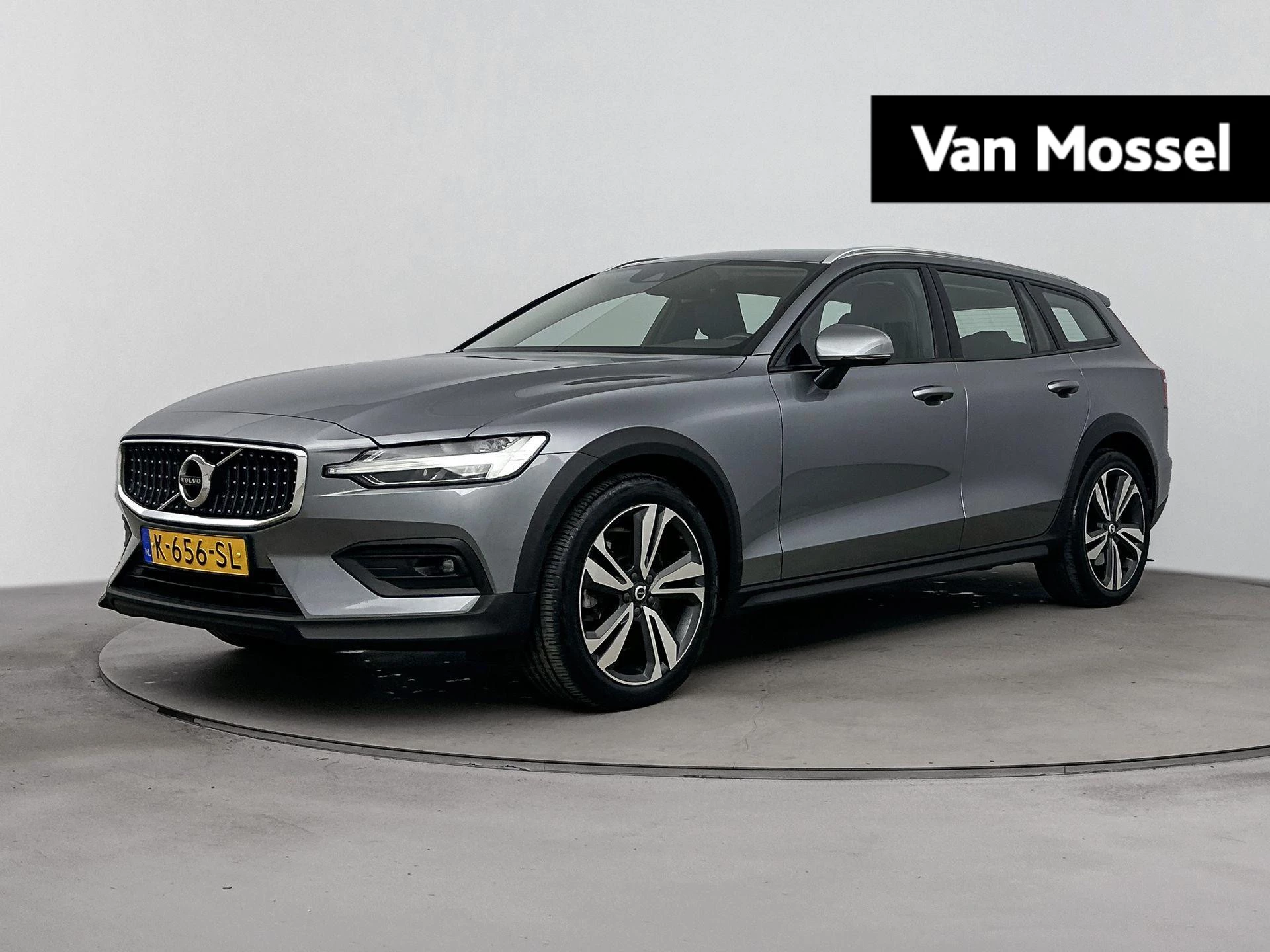 Volvo-V60-image-0
