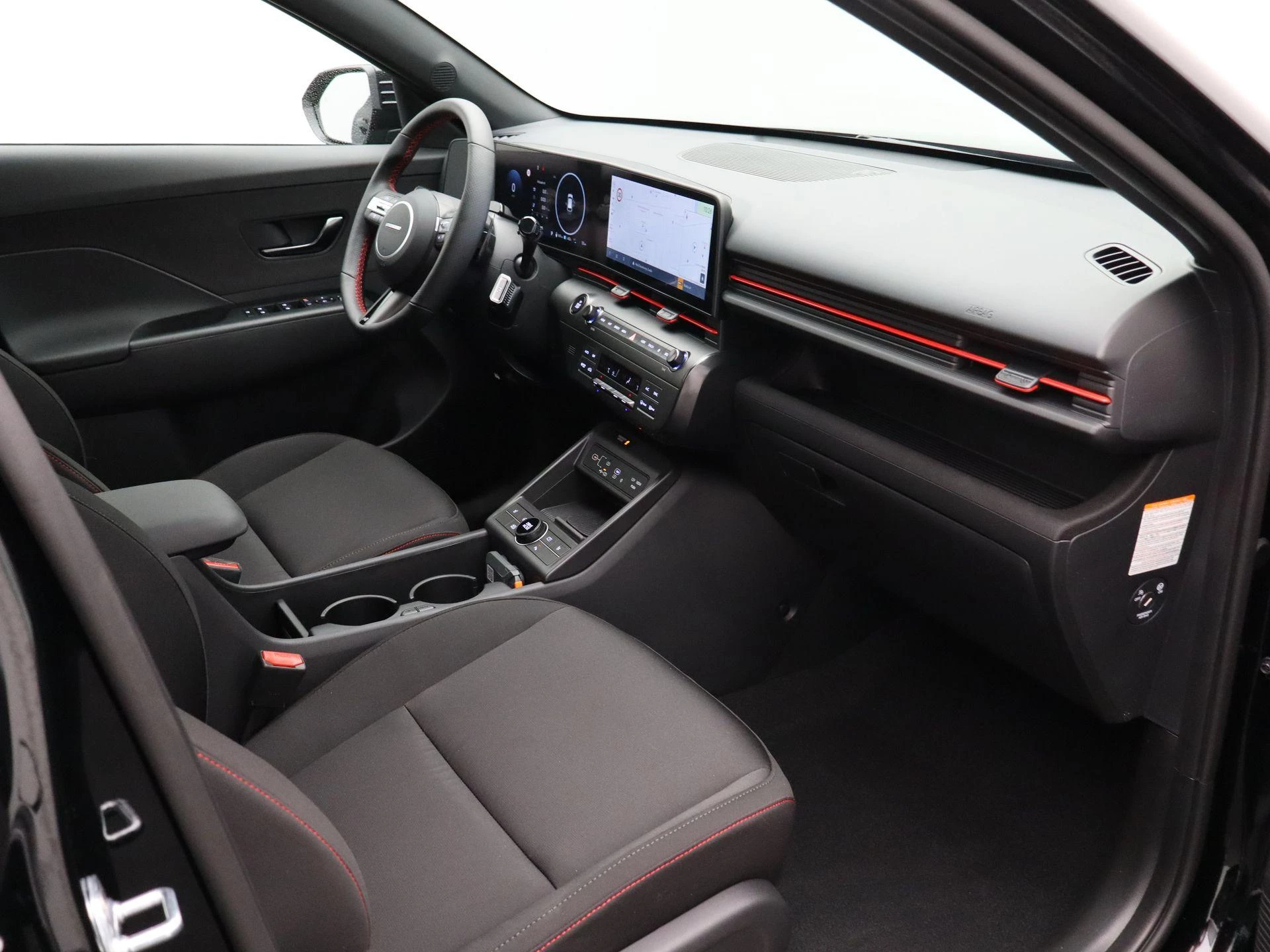 Hyundai-Kona-image-31