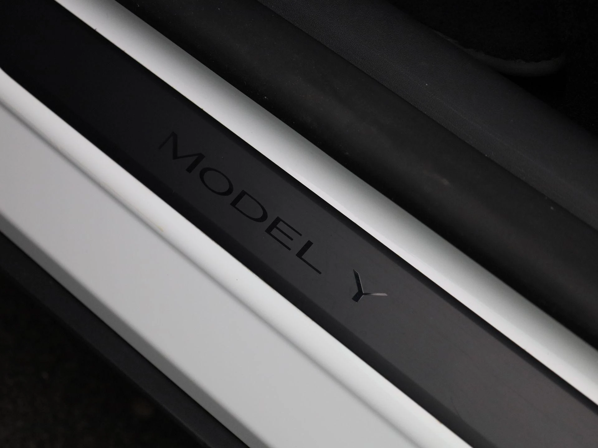 Tesla Model Y Long Range Dual Motor AWD