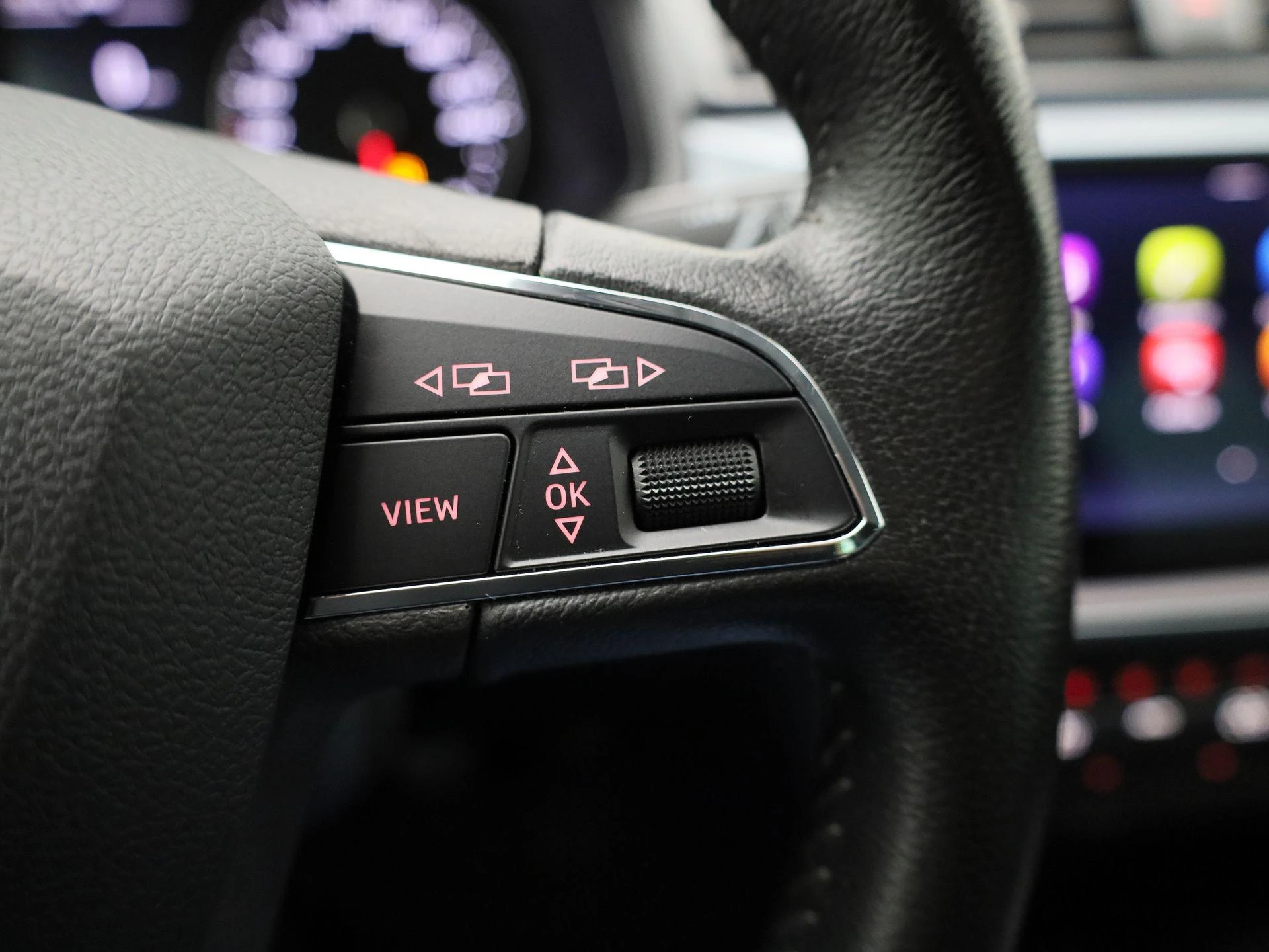 SEAT-Arona-image-14