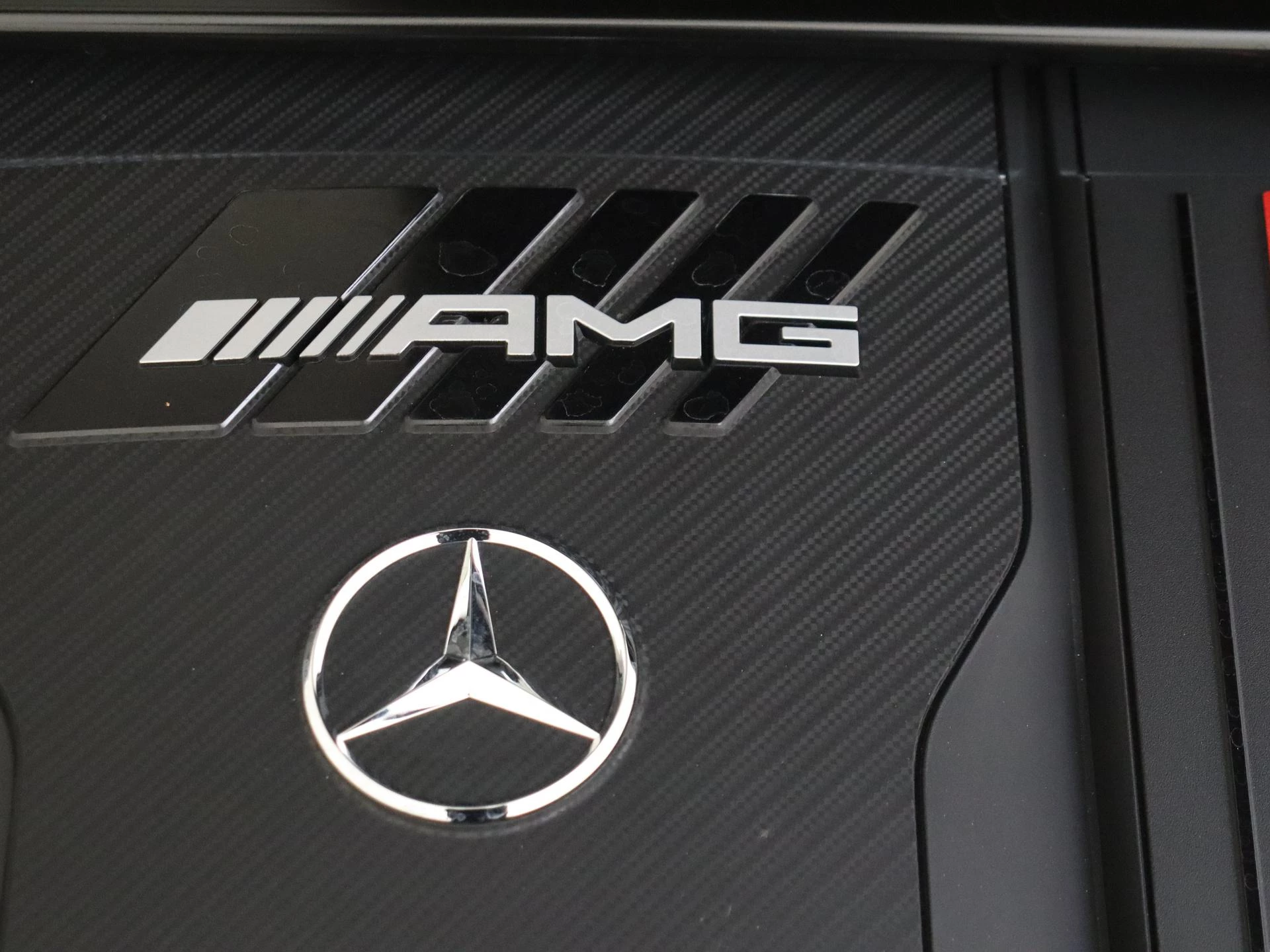 Mercedes-Benz-E-Klasse-image-9