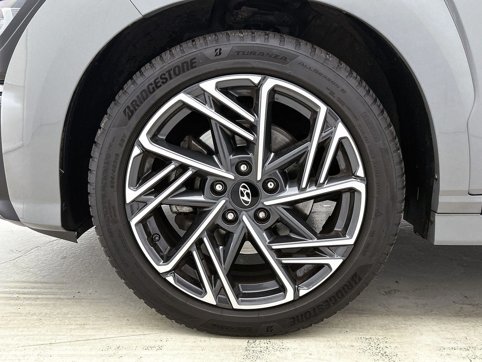 Hyundai-Kona-image-37