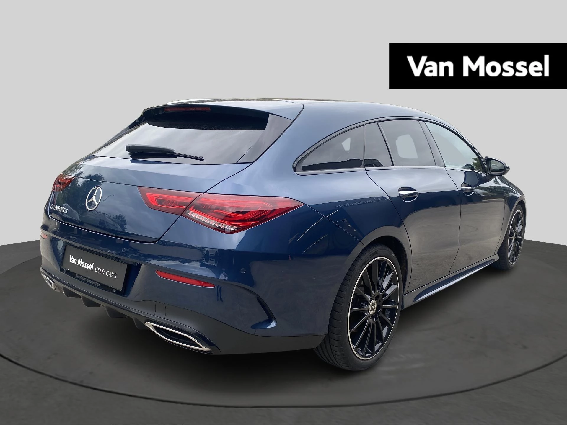 Mercedes-Benz CLA 180 d AMG Line Shooting Brake + NIGHTPAKKET + KEY LESS GO + 19 INCH + CAMERA +