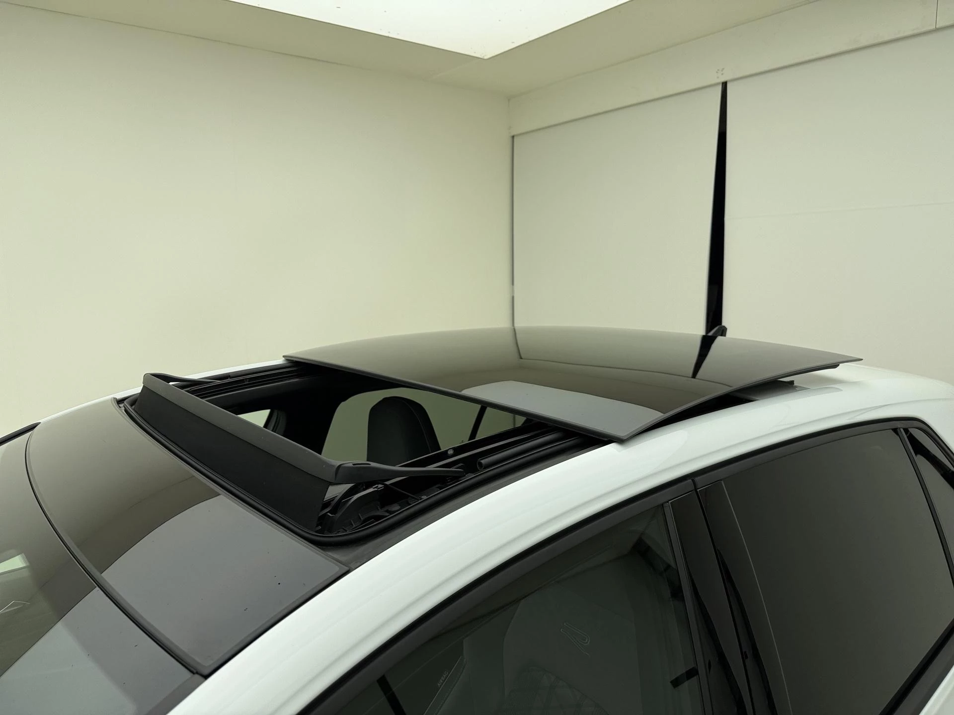 Volkswagen-Golf-image-30