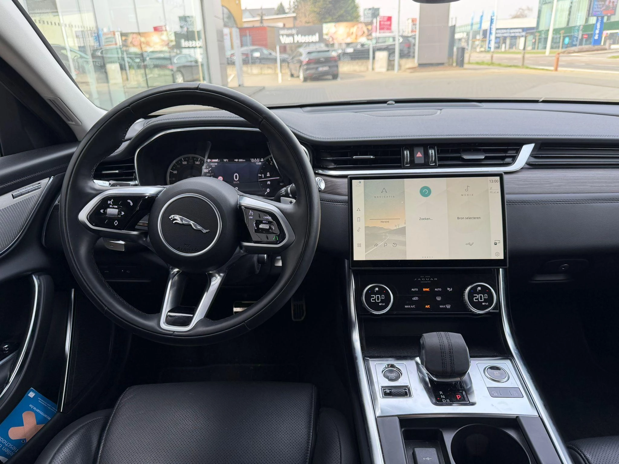 Jaguar XF D200 AWD SE