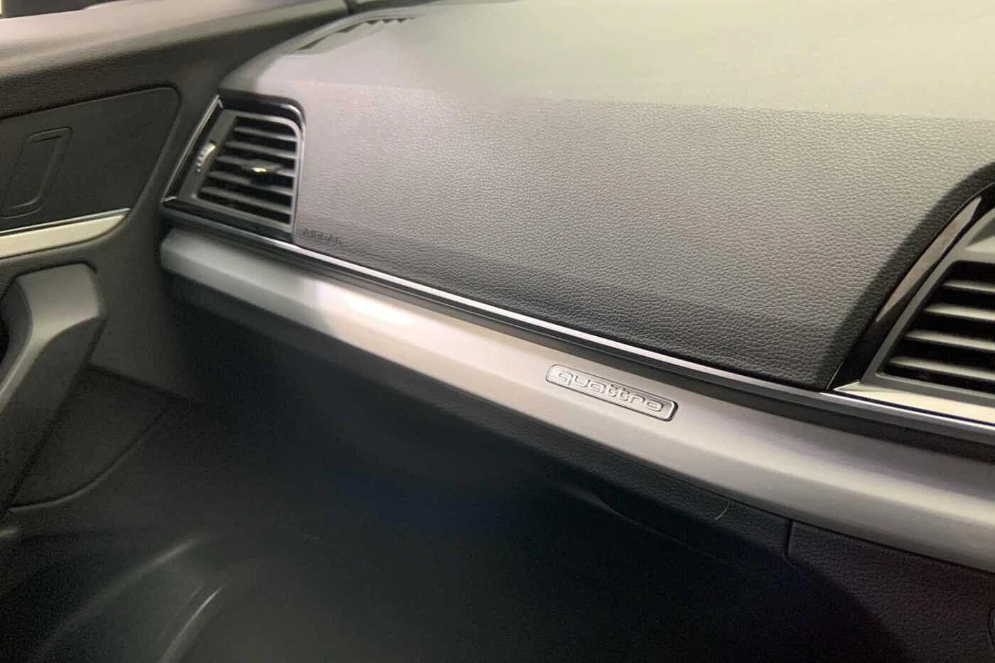 Audi-Q5-image-22